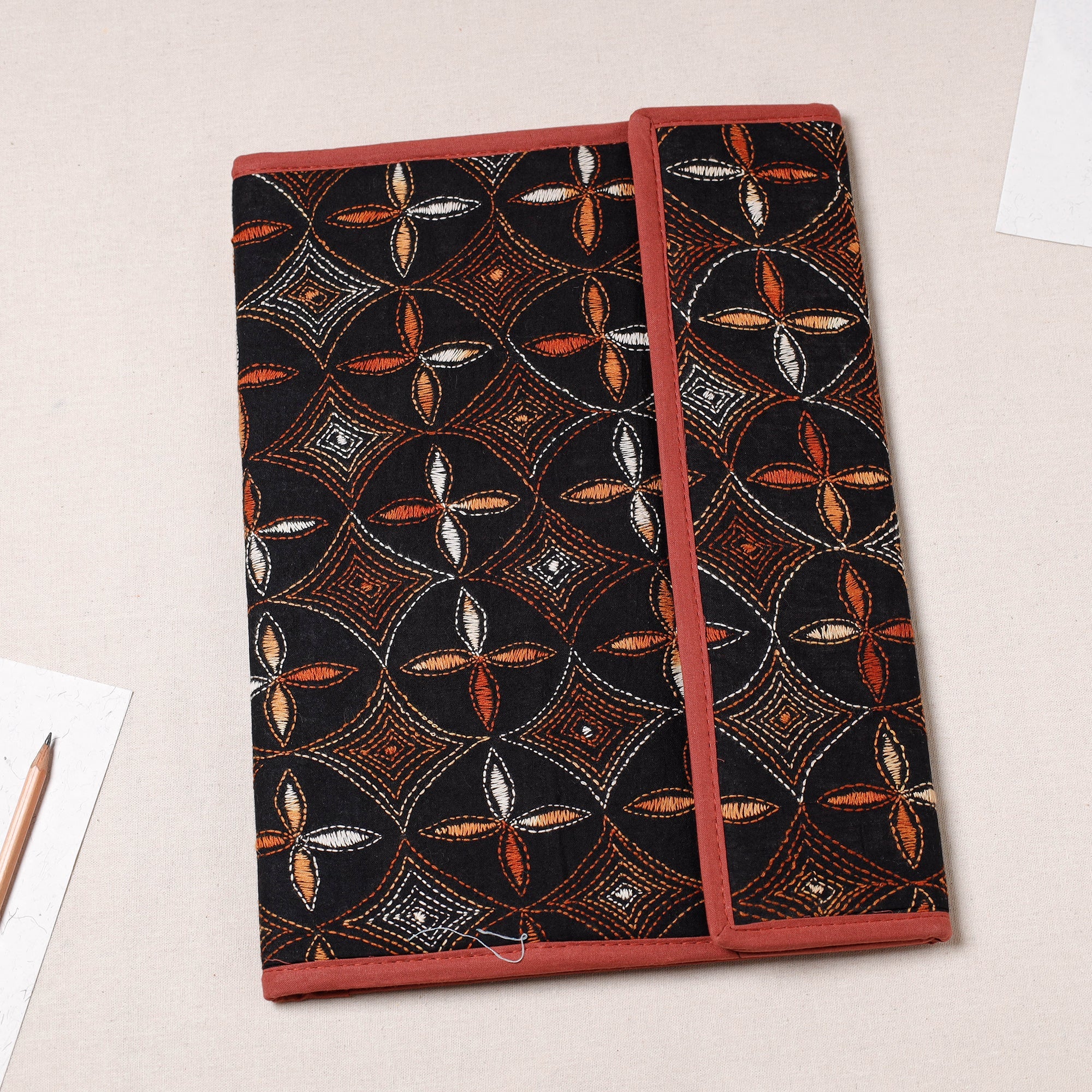 ASALKAAR Bengal Kantha Work Handcrafted File Folder