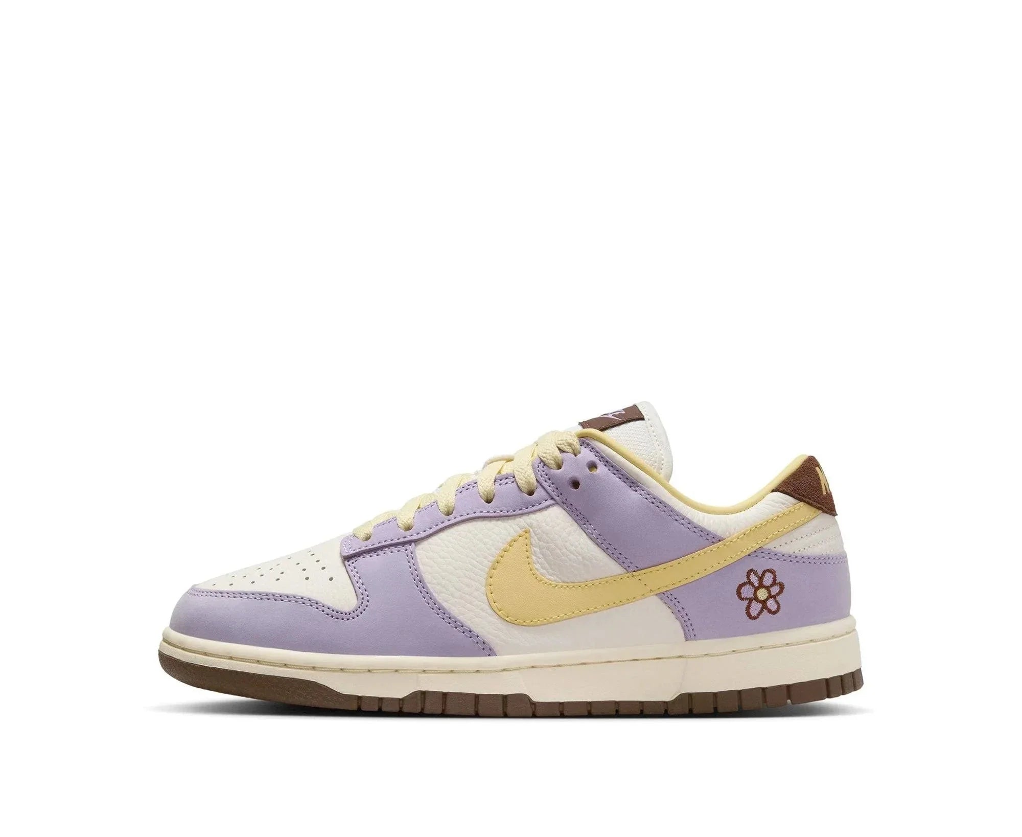 Sneaker Cafe Mumbai Dunk Low Premium Lilac Bloom/soft Yellow-sail