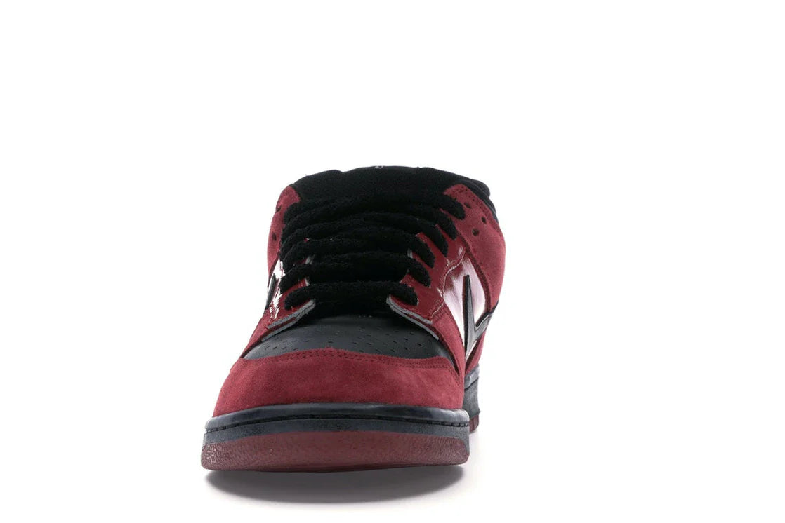 Nike SB Dunk Low 'Milli Vanilli' – Red - view 10