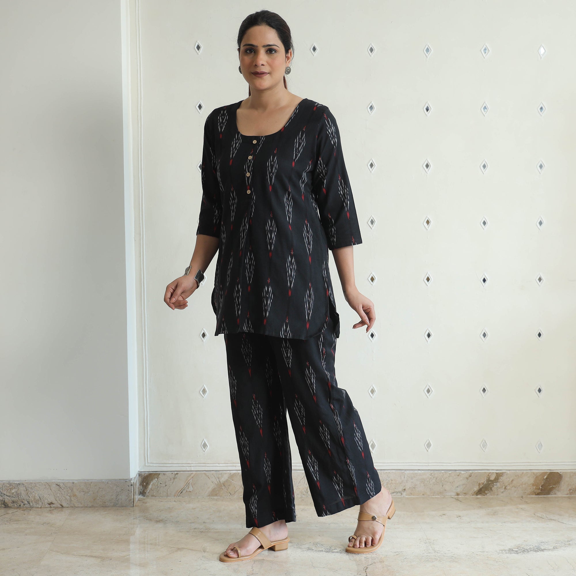 ITOKRI CASUALS Black - Pochampally Ikat Cotton Co-Ord Set 04 - view 2