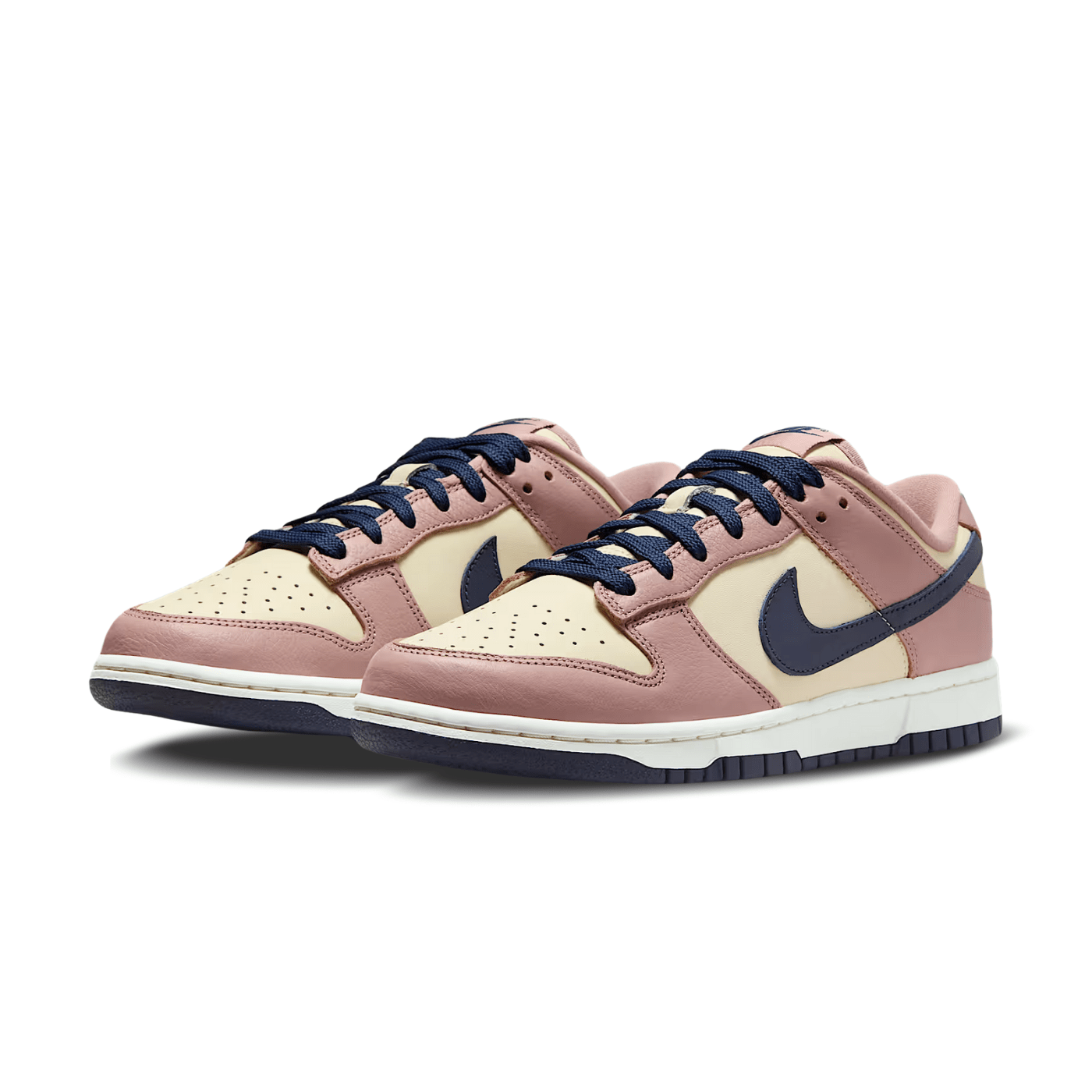 HYPE ELIXIR Nike Dunk Low SE Particle Pink - view 2
