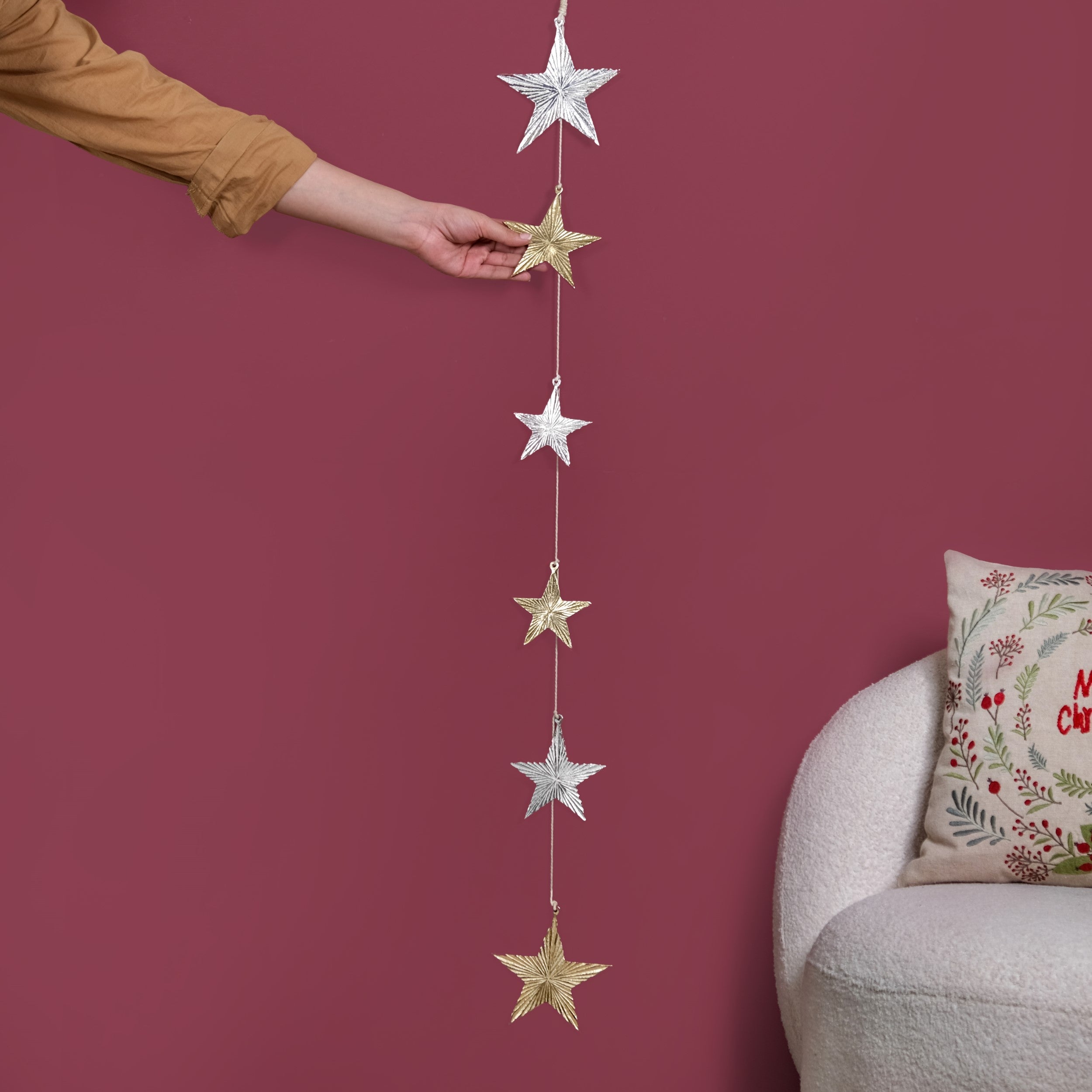 Nestasia Glam Festive Christmas Star Garland - view 2