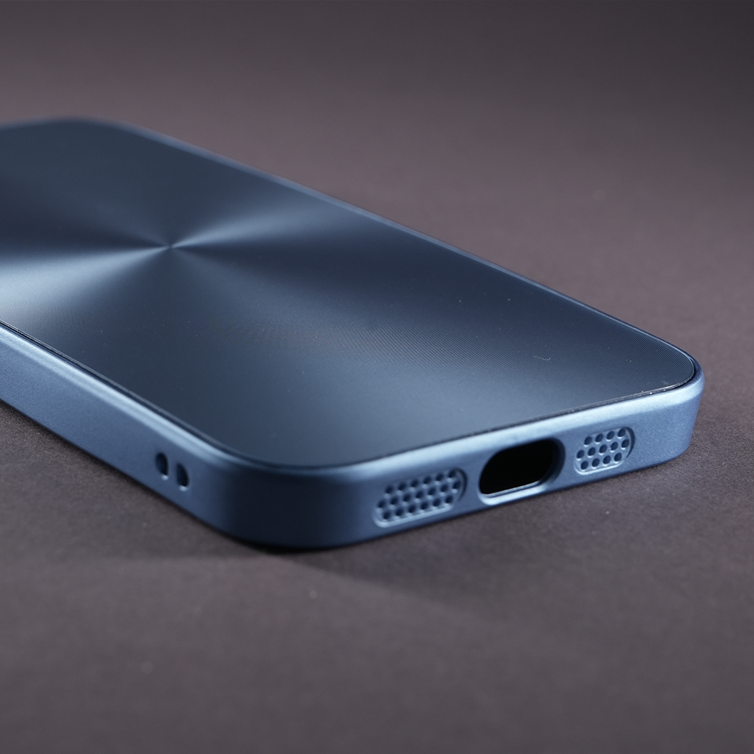 technoidtech iPhone 14 Luxury 3d Pattern Case - view 7