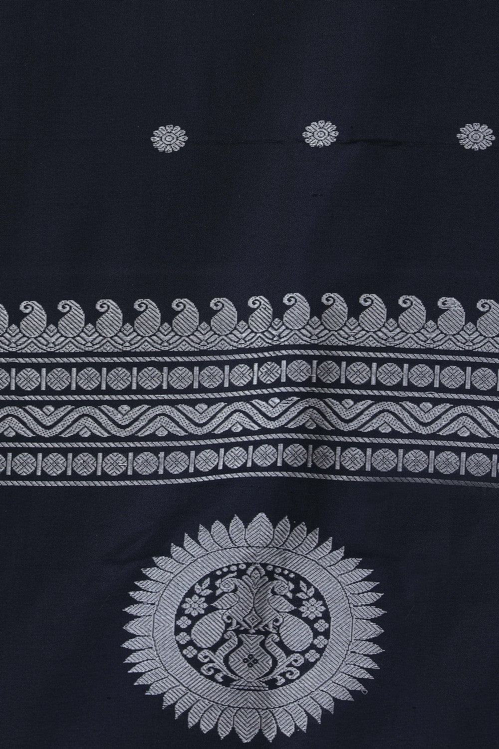 Kalanjali Gadwal Silk Black Dupatta - view 2