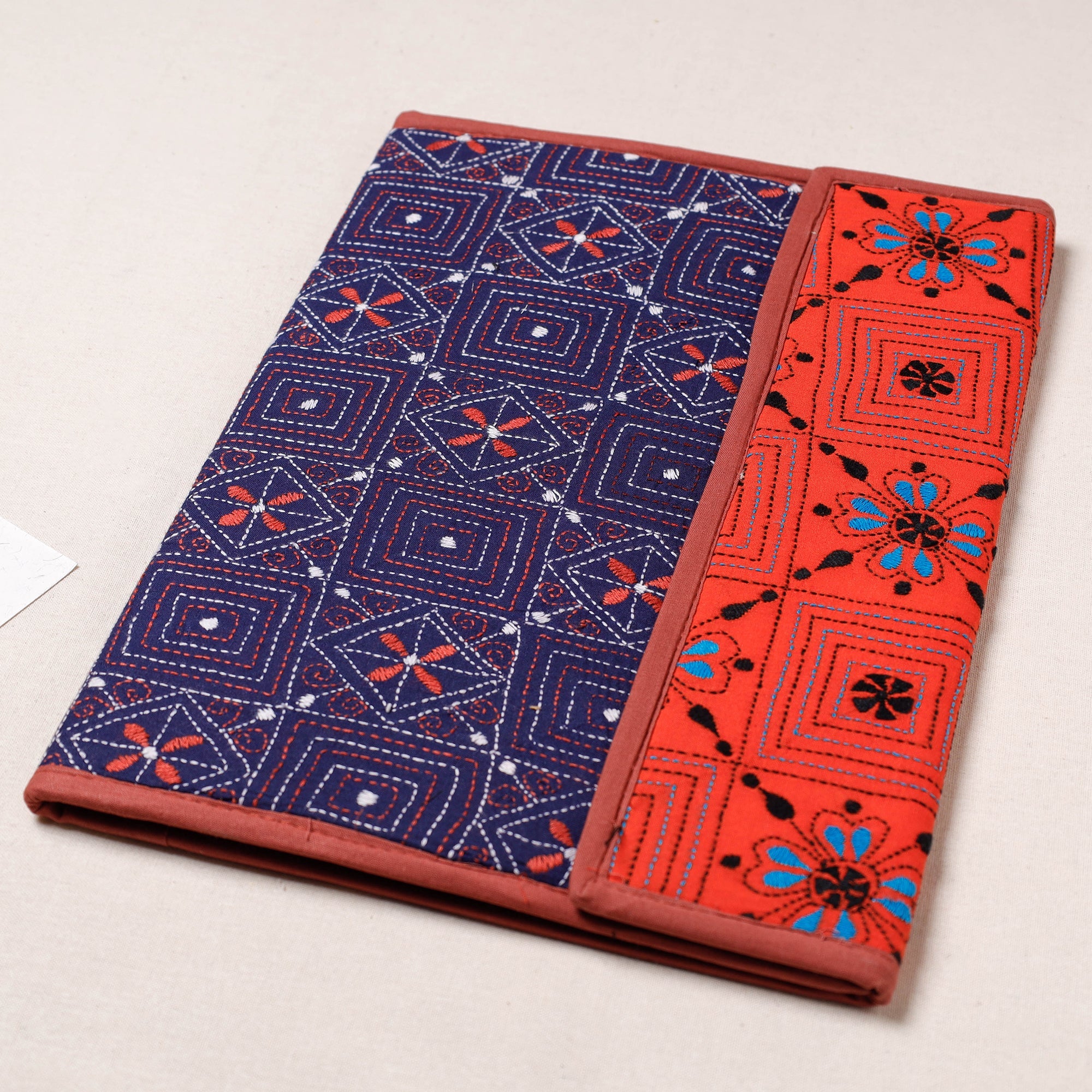 ASALKAAR Bengal Kantha Work Handcrafted File Folder - view 2