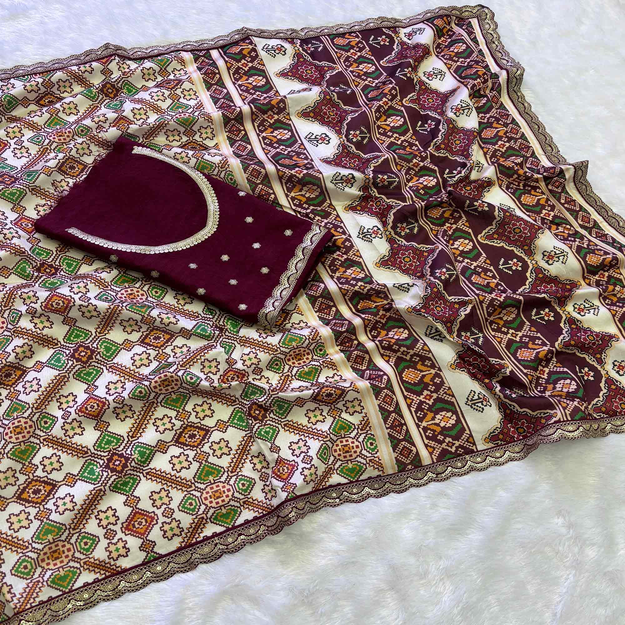 Peachmode Off White Printed Patola Tussar Silk Saree