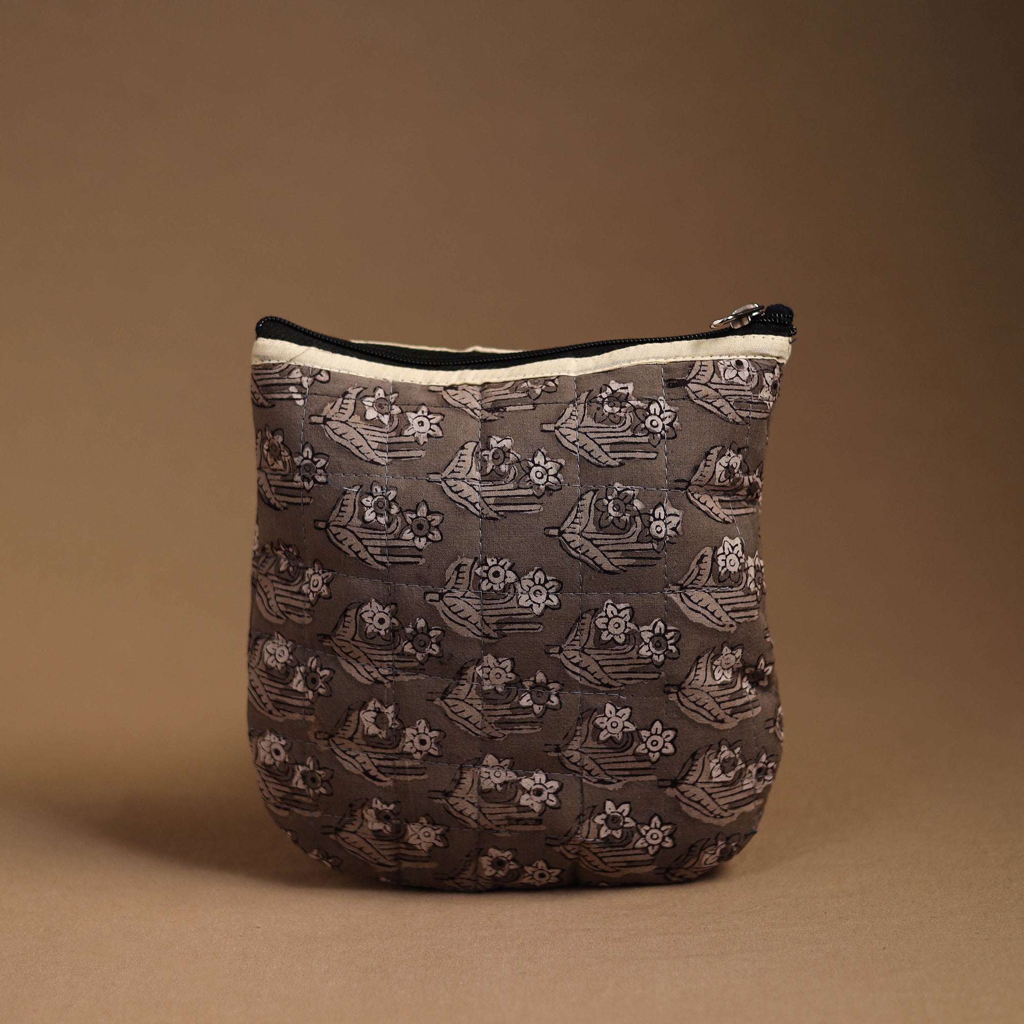 NOORI BAZAR Brown - Handmade Quilted Cotton Utility Pouch 04