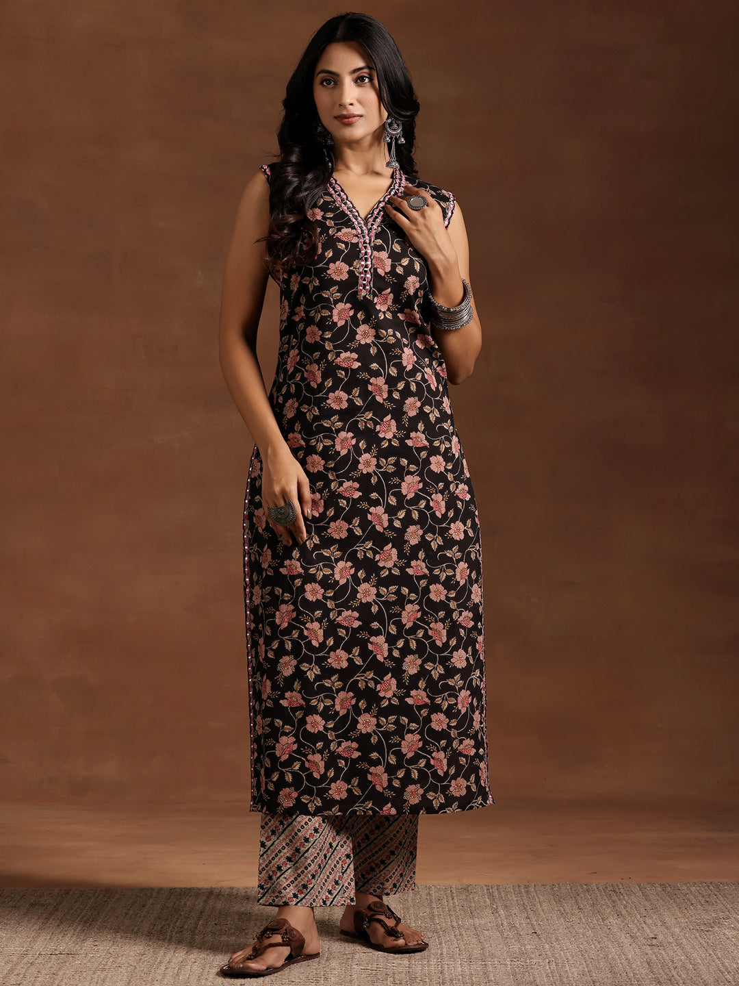 Libas Black Printed Cotton Straight Kurta Set - view 3