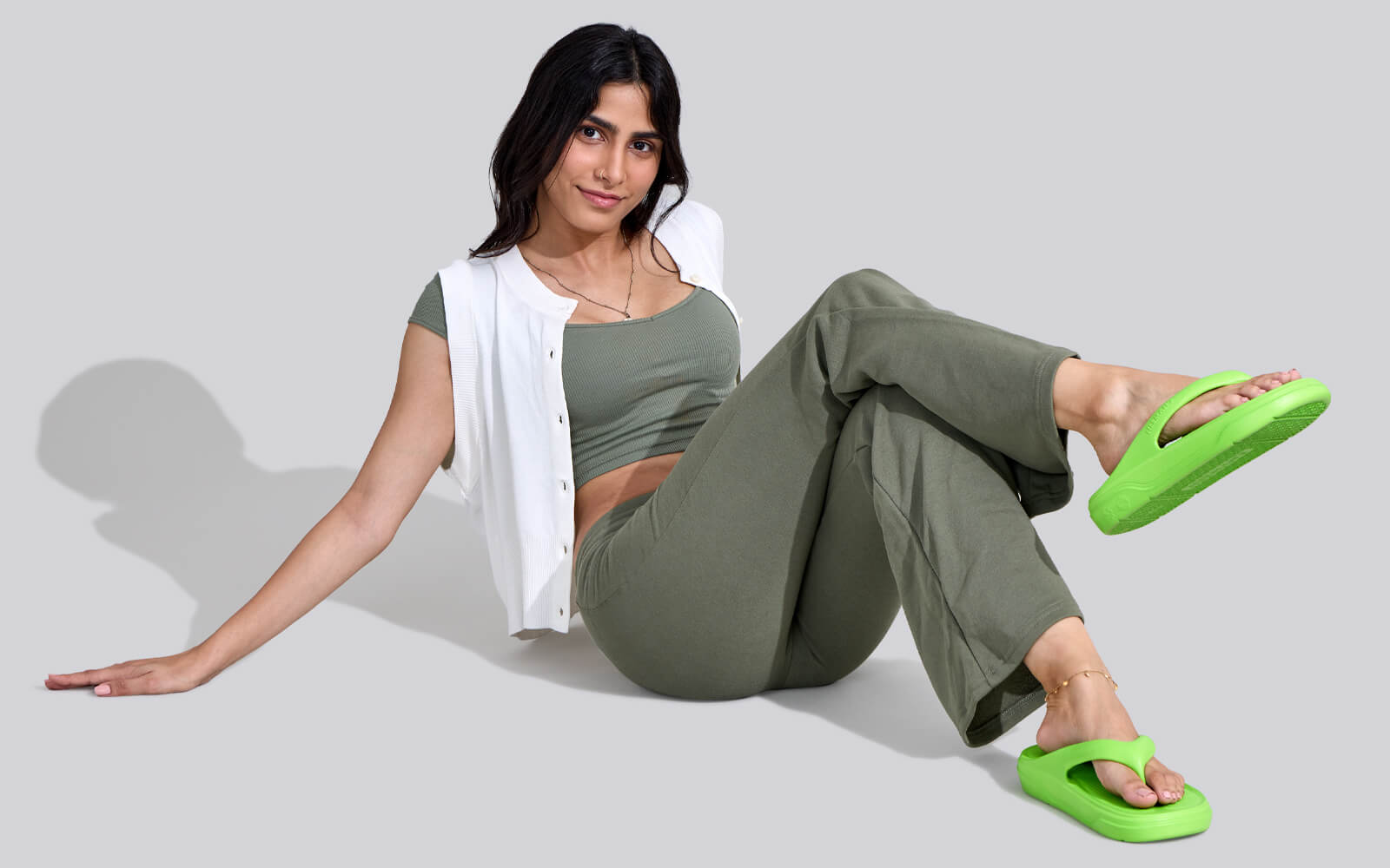 Neeman's Cushers Flips For Women : Neon Green - view 7