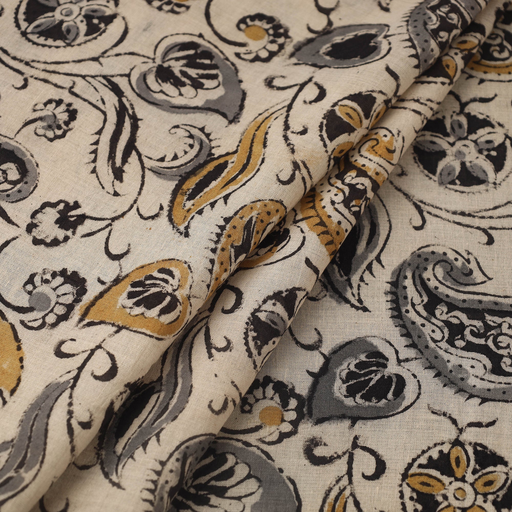 VENKATA BHANU KALAMKARI PEDANA Beige - Pedana Hand Block Print Mul Cotton Kalamkari Fabric 08 - view 2