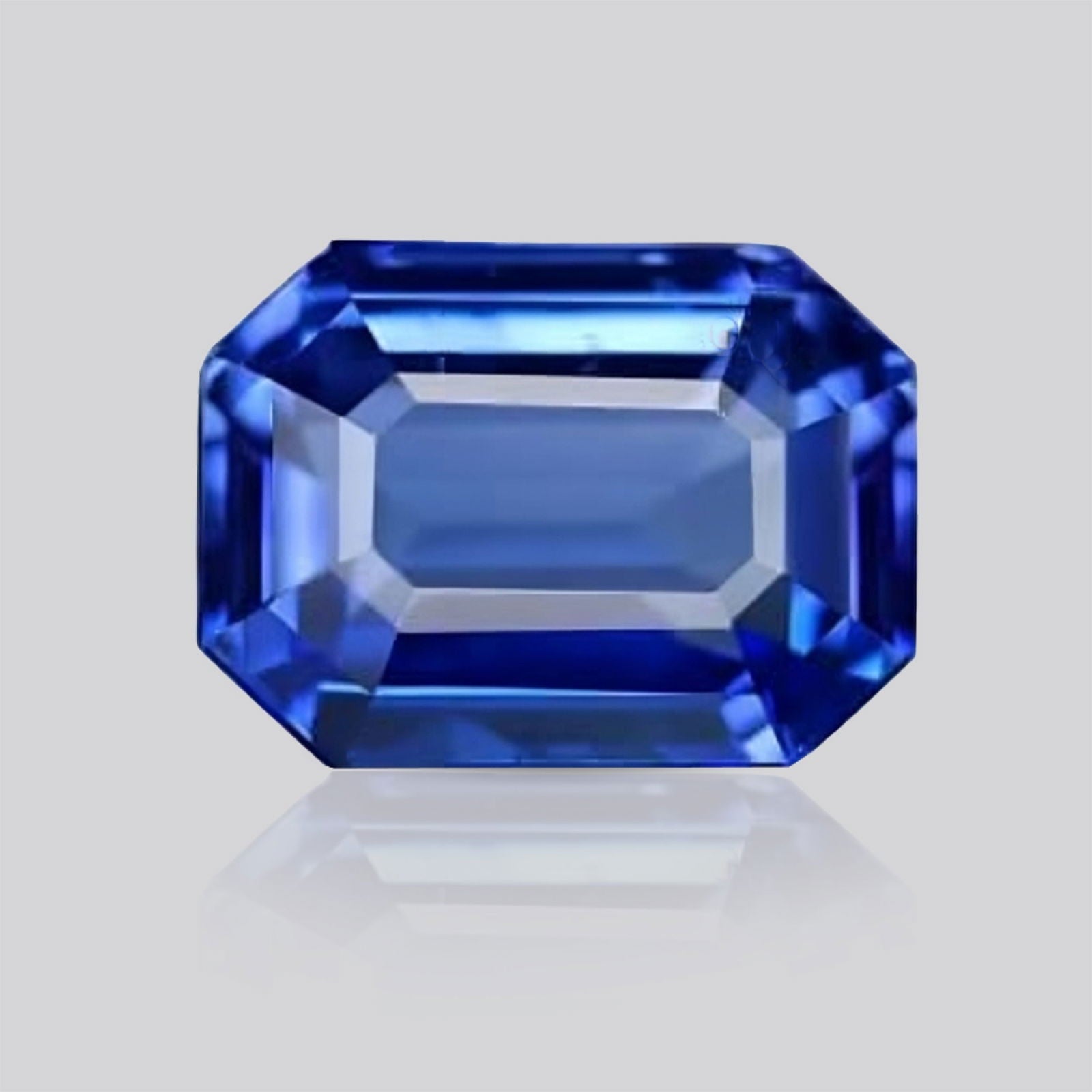 Blue sapphire 4 – Gemsmantra Blue Sapphire (4.76 Ratti, 4.33 Carat)