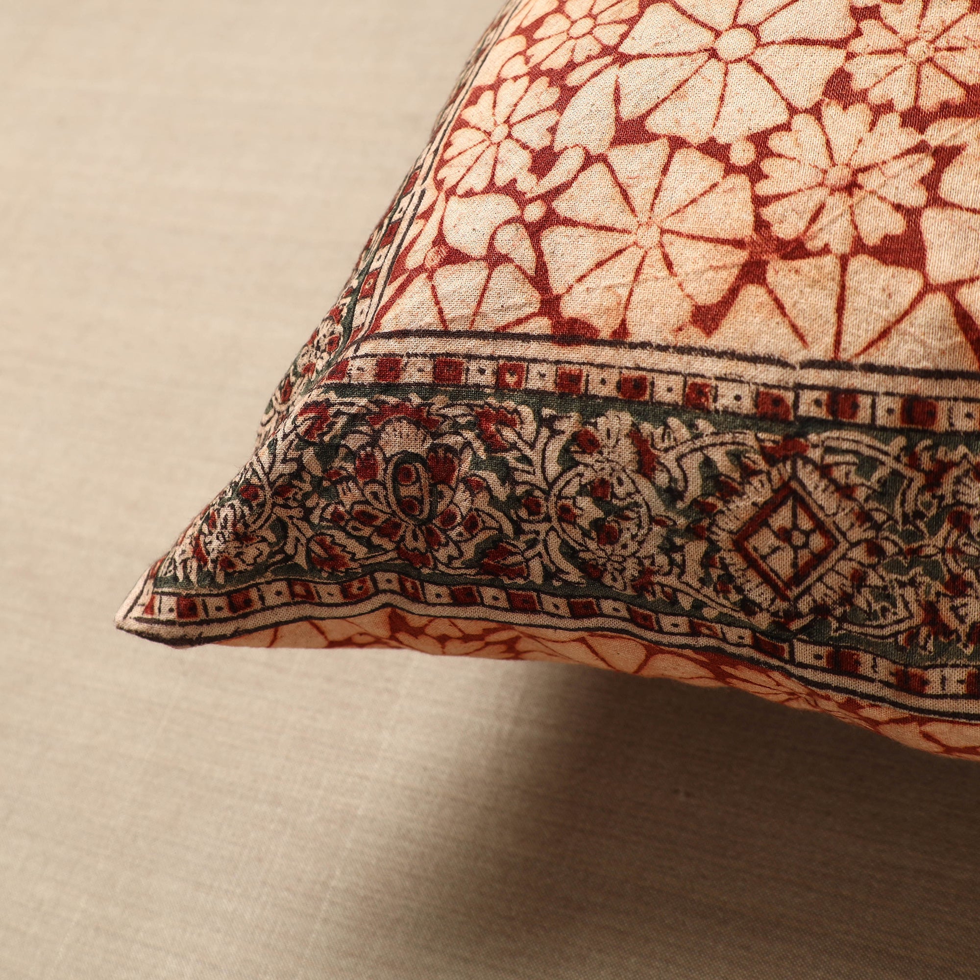 PITCHUKA SRINIVAS KALAMKARI PEDANA Beige - Original Pedana Block Print Cotton Kalamkari Cushion Cover 28 - view 2