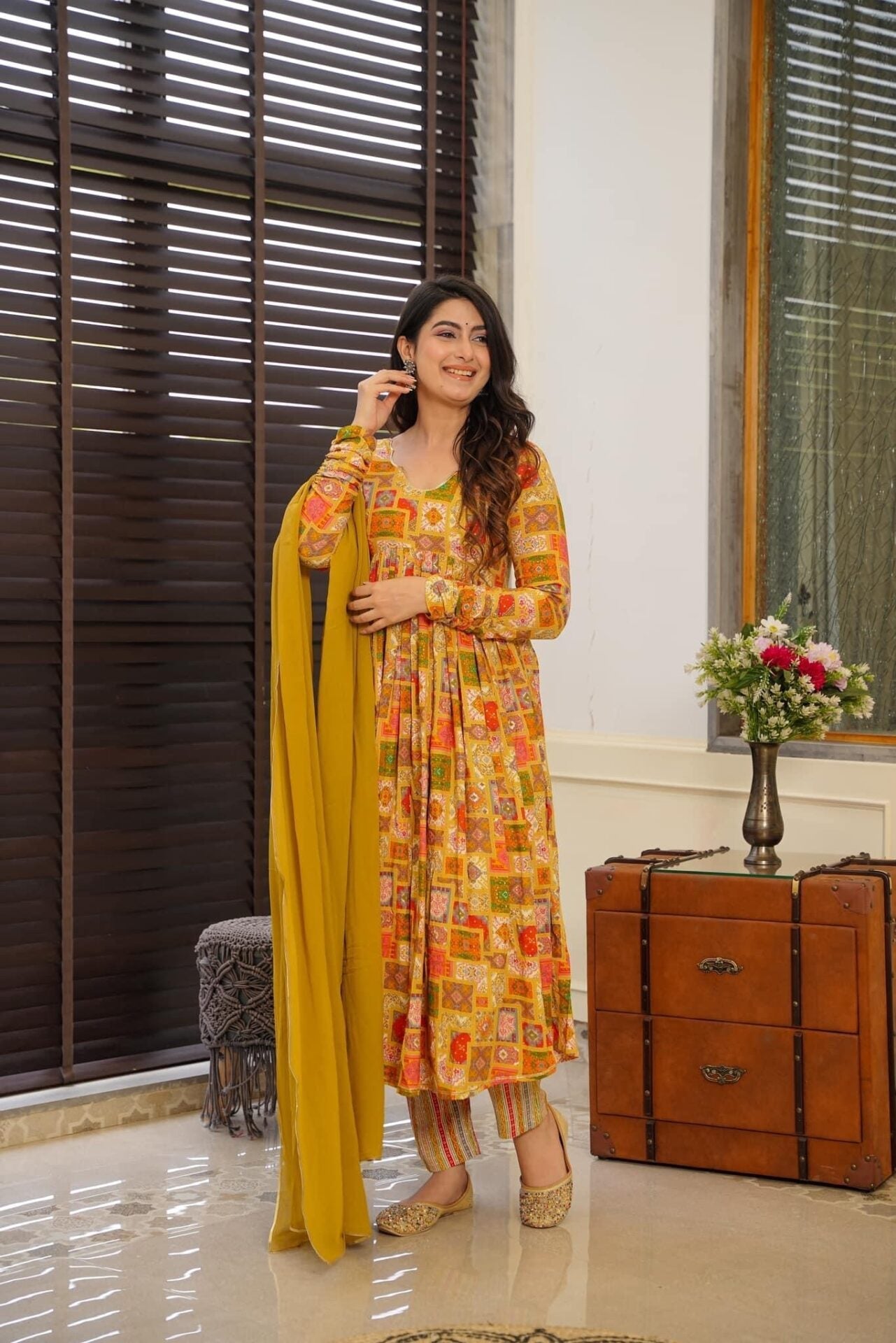 Idaho-o Anusha rayon suit set - view 2