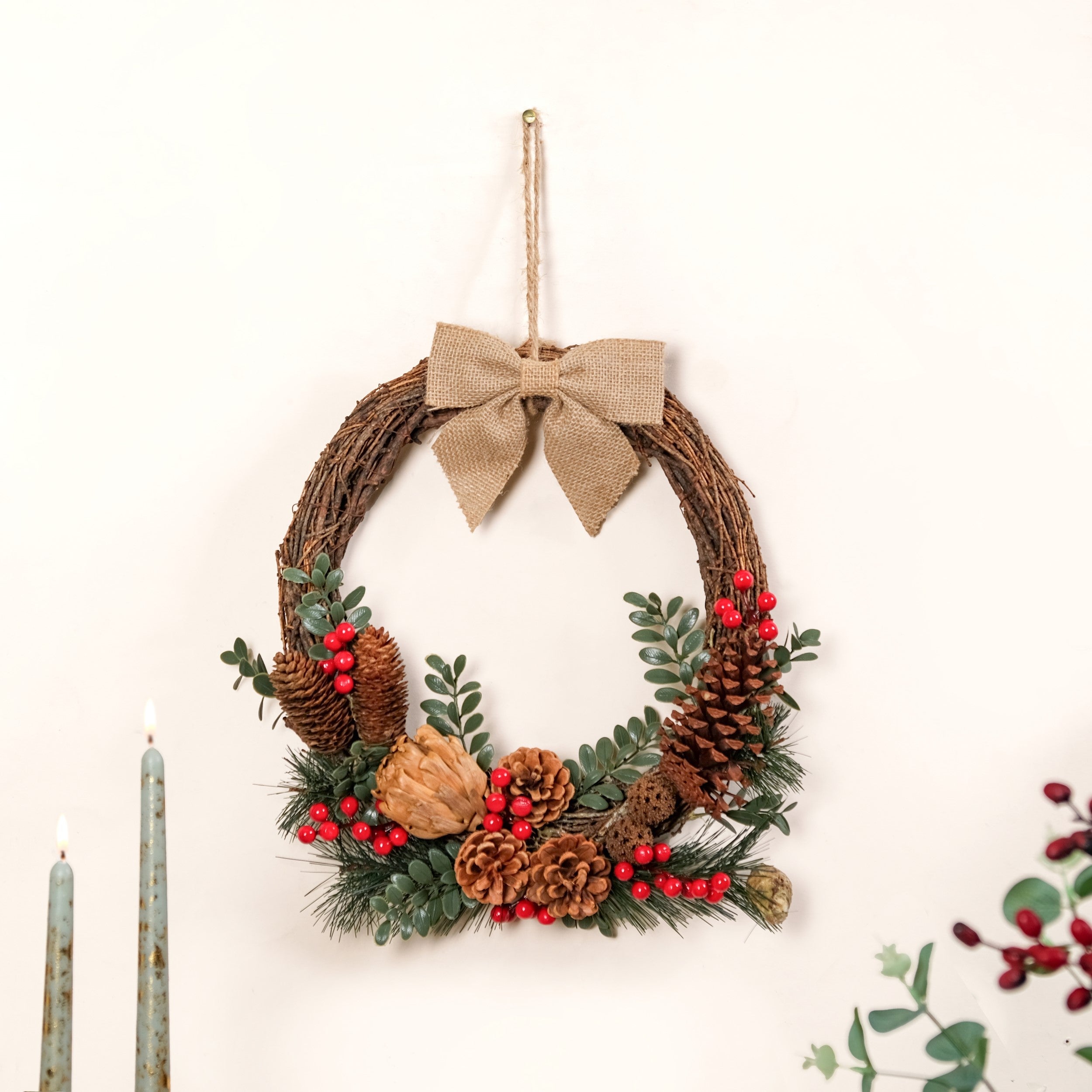 Nestasia Berry Bow Ecofriendly Decorative Festive Wreath