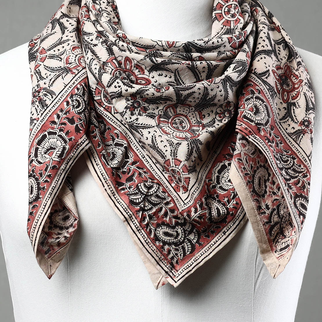 PITCHUKA SRINIVAS KALAMKARI PEDANA Beige - Pedana Kalamkari Block Printed Natural Dyed Cotton Scarf 91 - view 3