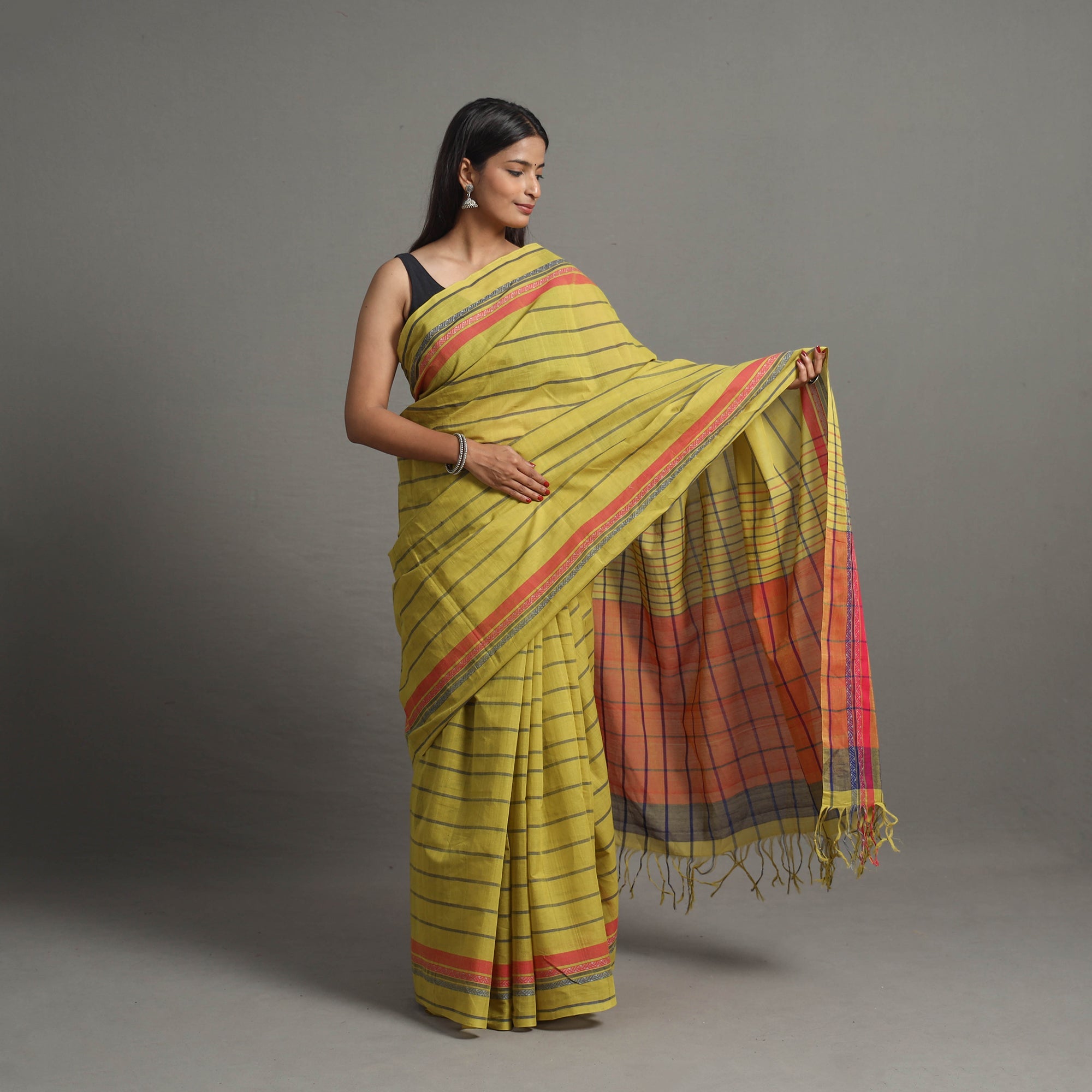 CHITRIKA Dobby Cotton Handloom Saree 90 – Women's - view 2