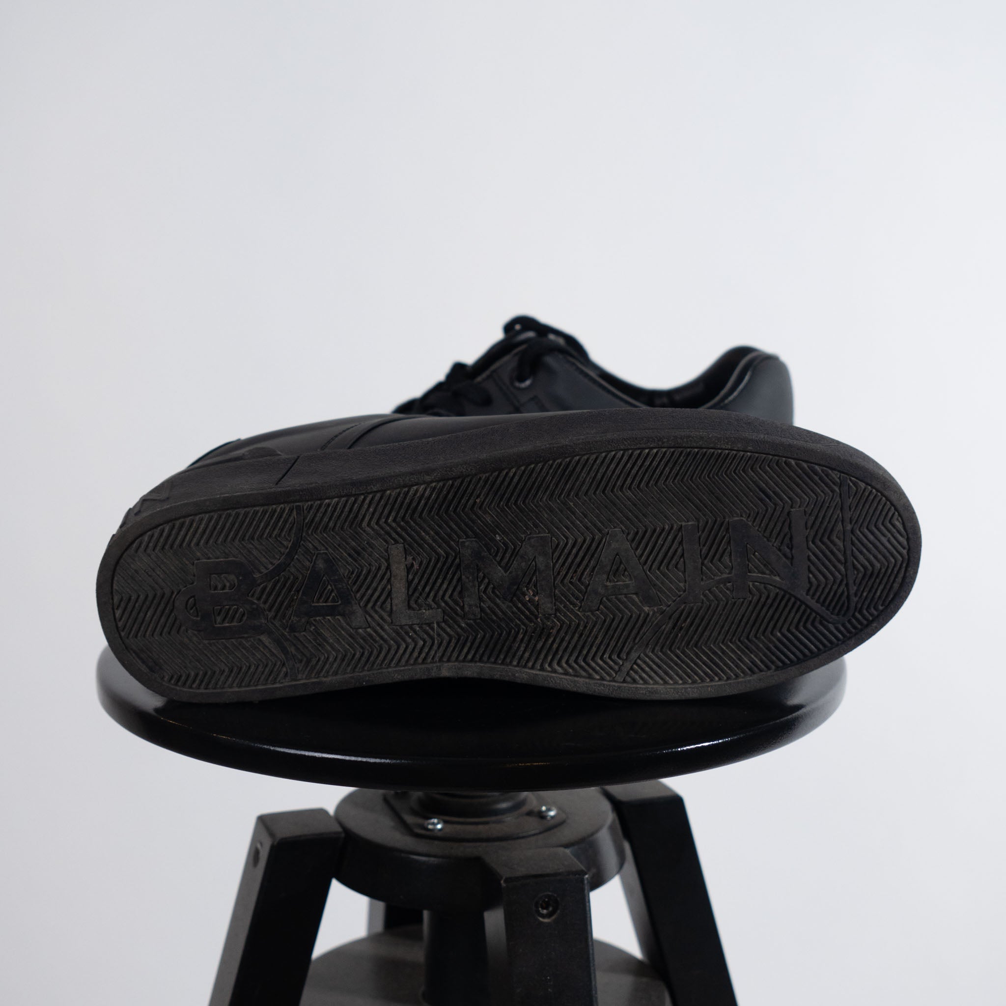 Balmain B-Court Trainers In Calfskin – Multi - view 3