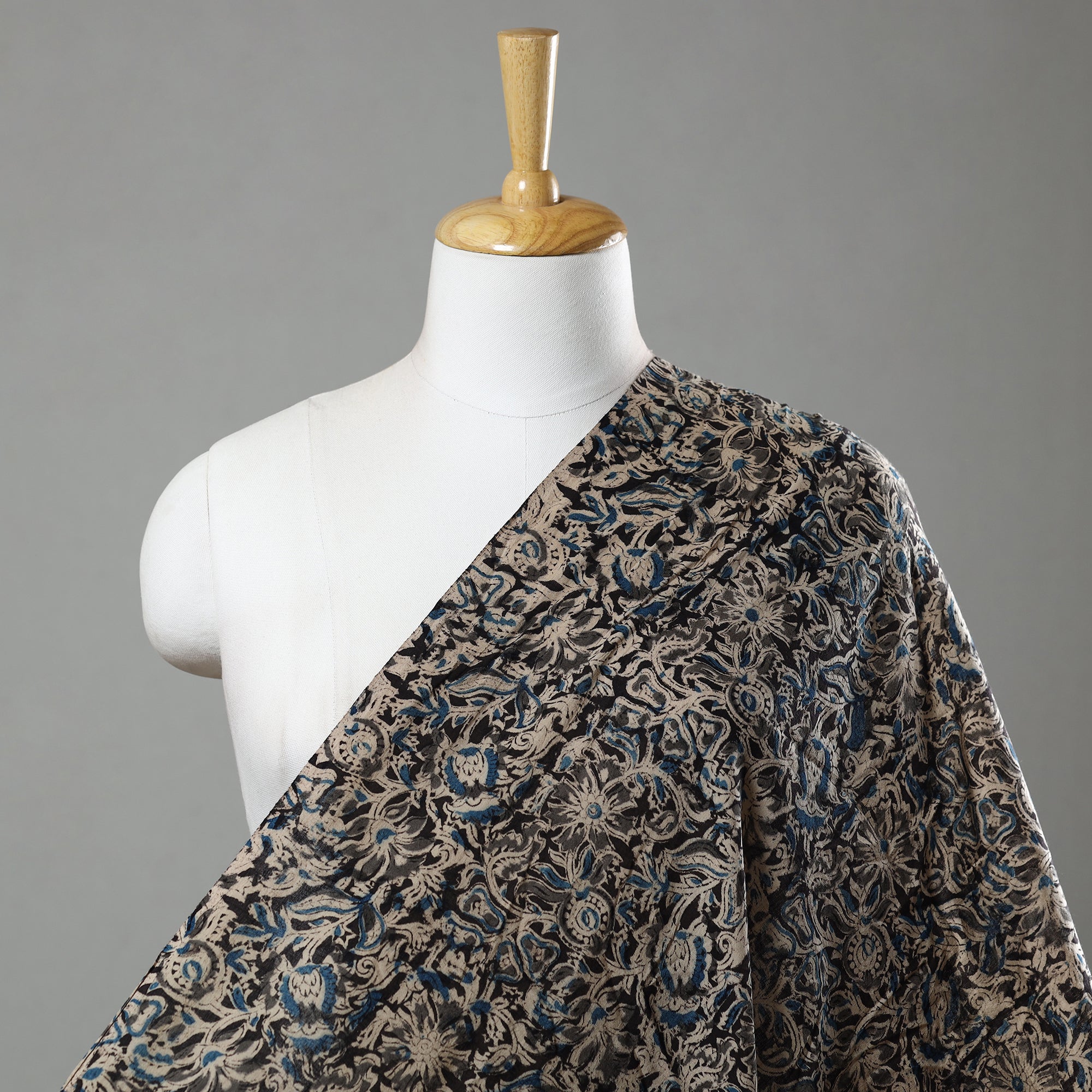 SOUTH KARGHA Black - Pedana Kalamkari Block Printed Cotton Fabric 11