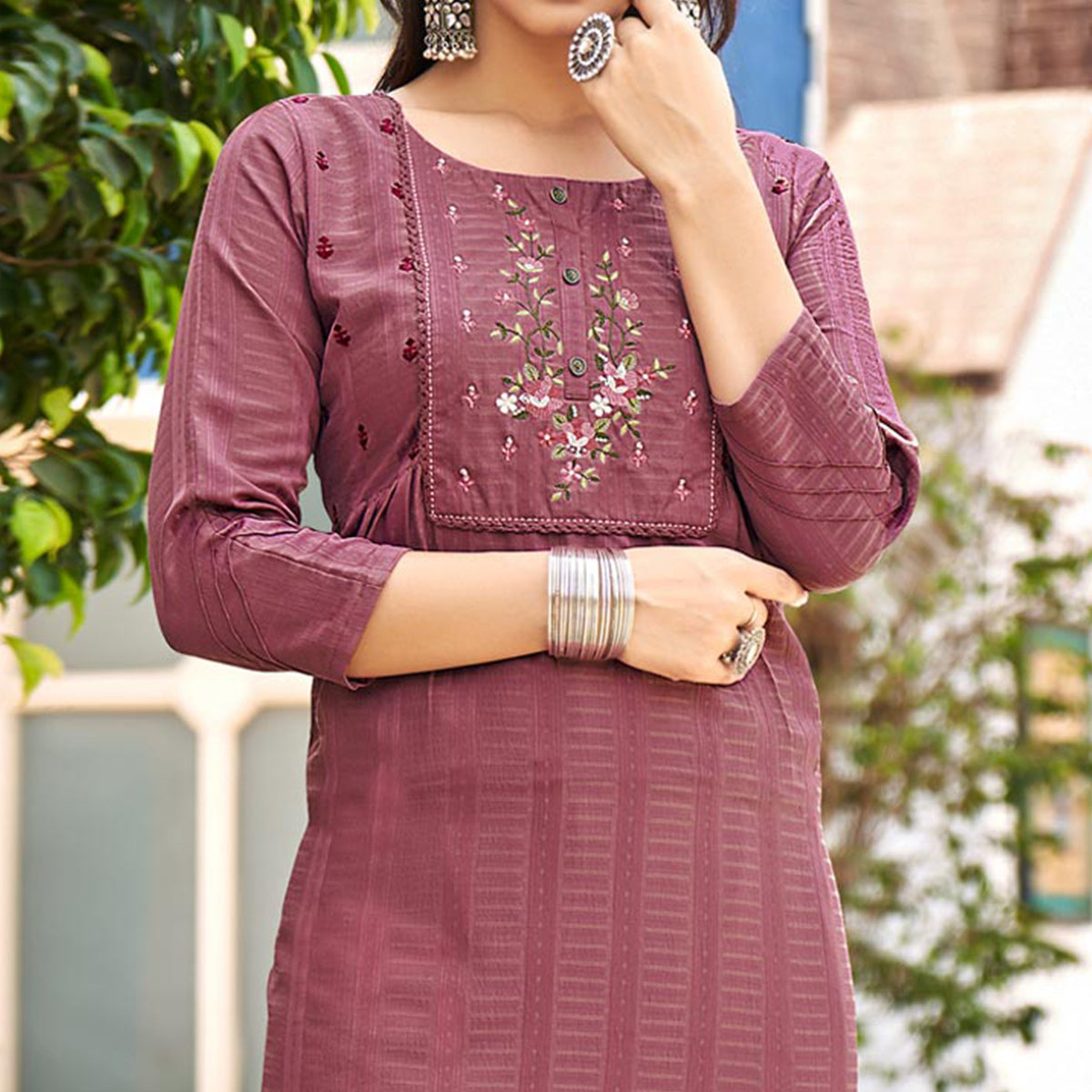 Peachmode Mauve Embroidered Rayon Kurti – Women's - view 2