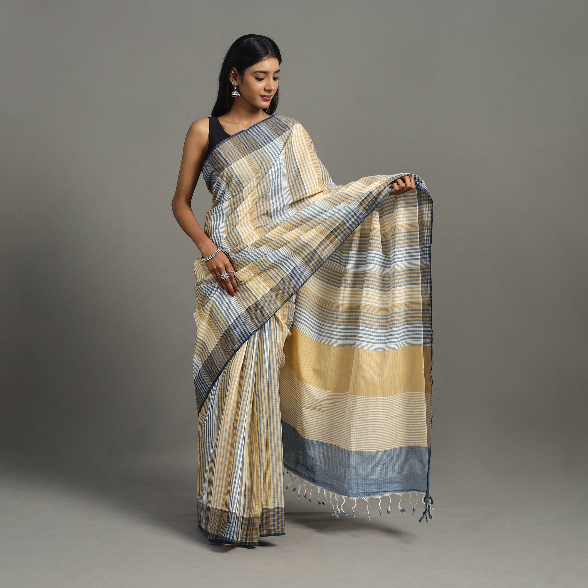CREYO Beige - Stripes Cotton Handloom Saree 08 - view 2