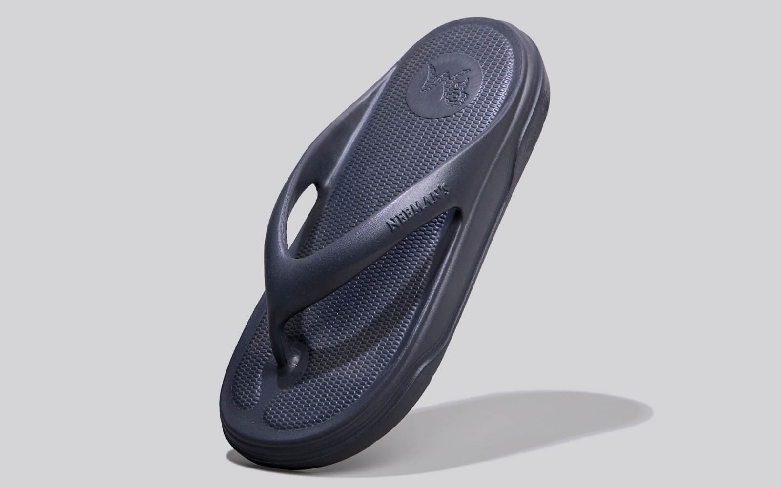 Neeman's Cushers Flips For Men : Dark Grey