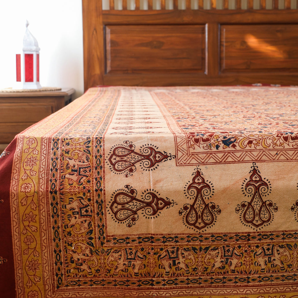 PITCHUKA SRINIVAS KALAMKARI PEDANA Beige - Pedana Kalamkari Block Printed Cotton Double Bedcover (107 x 88 in) - view 2