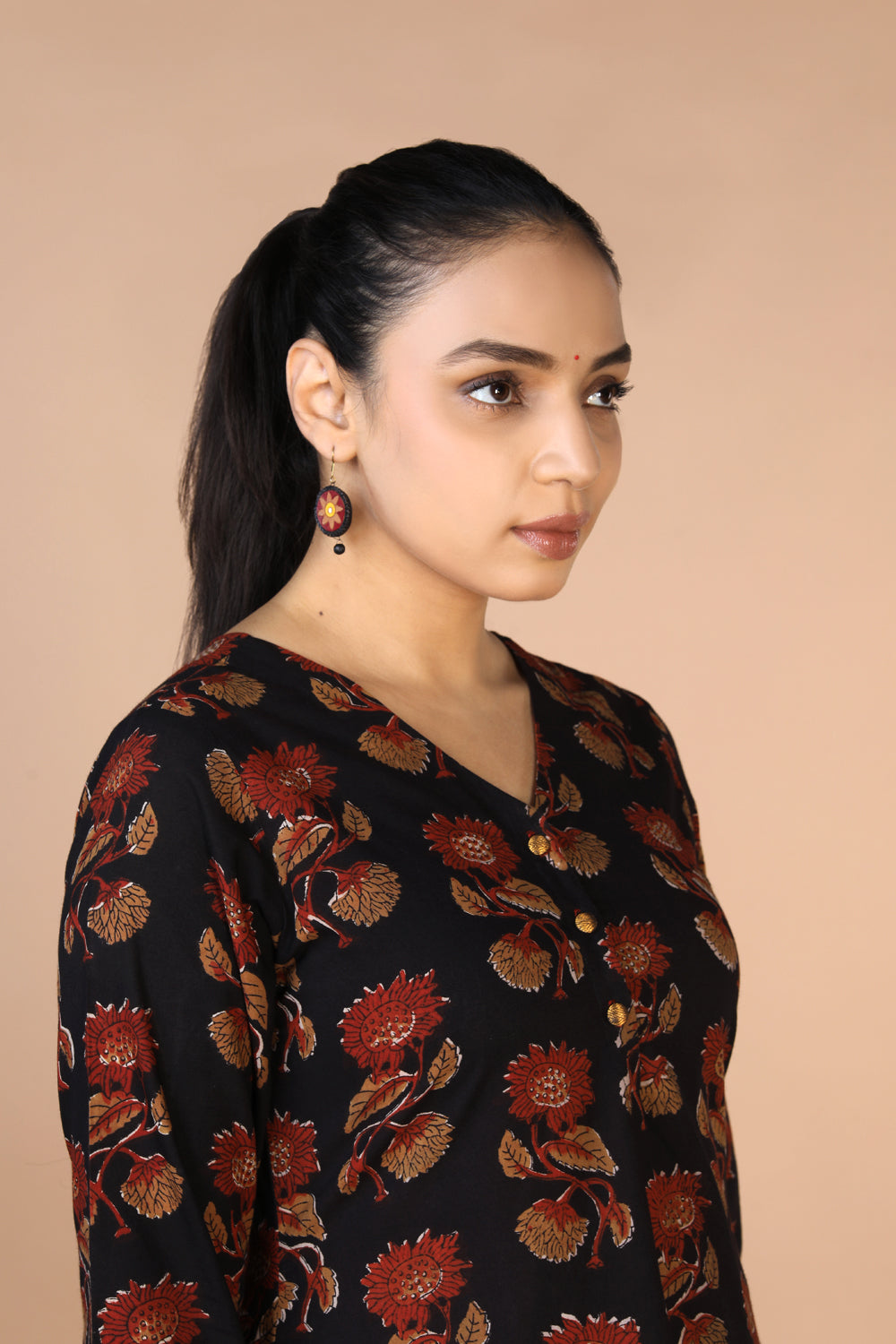 Kalanjali Ethnics Deep Black Bagru Handblock printed Kurti - view 2