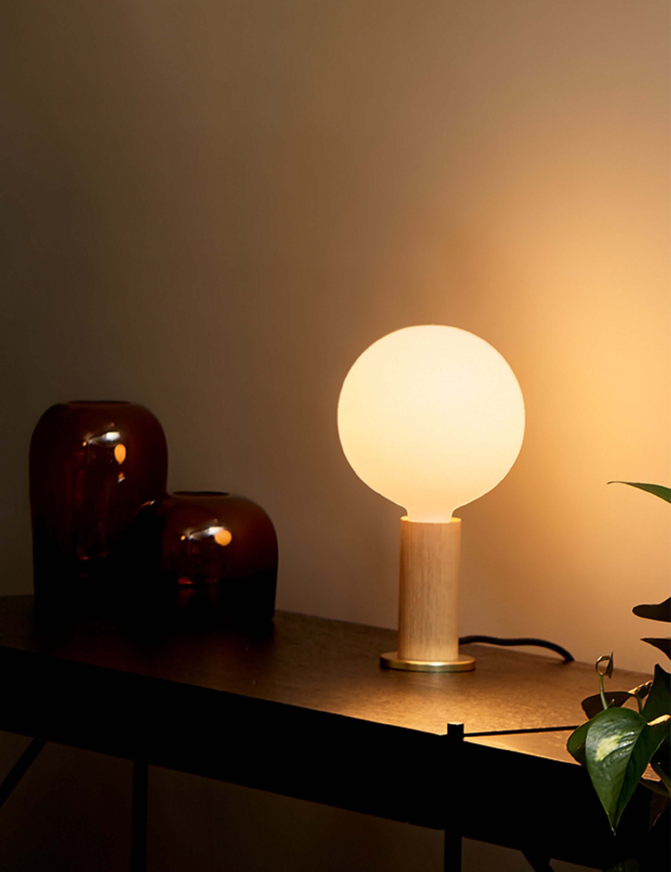 Lulu and Georgia Knuckle Table Lamp with Sphere IV by Tala - view 10