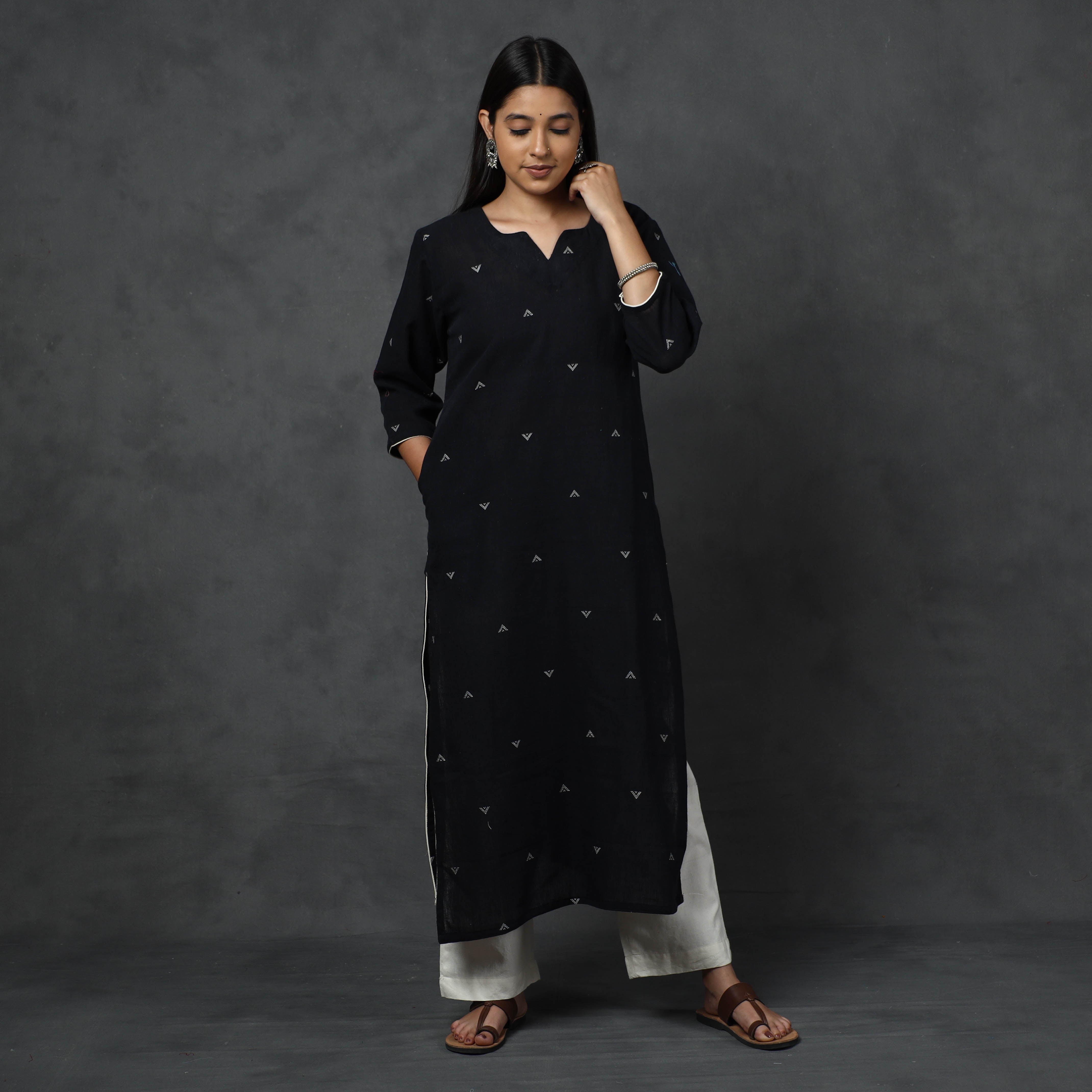 ITOKRI CASUALS Black - Organic Kala Cotton Handloom Buti Long Kurta - view 2
