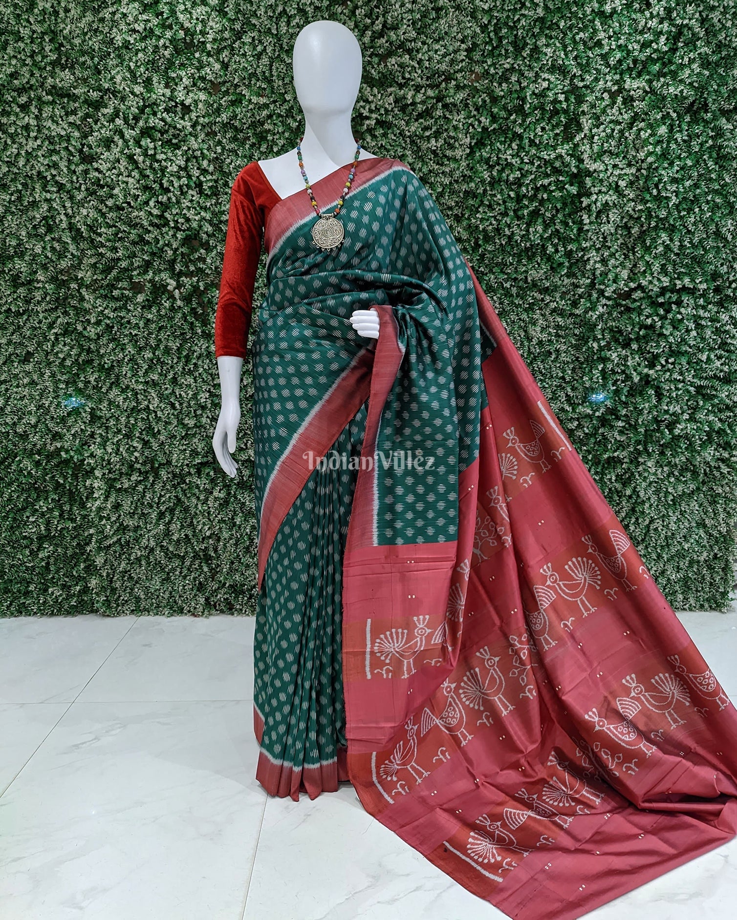 IndianVillèz Green Pink Contemporary Odisha Ikat Silk Saree