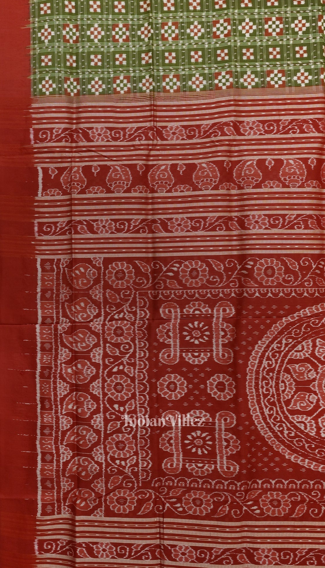 IndianVillèz Green Red Pasapali Theme Sambalpuri Silk Saree - view 3