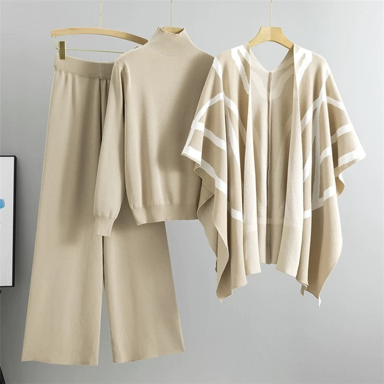 Alamode By Akanksha Dory Luxe Winter Coord Set with Cape