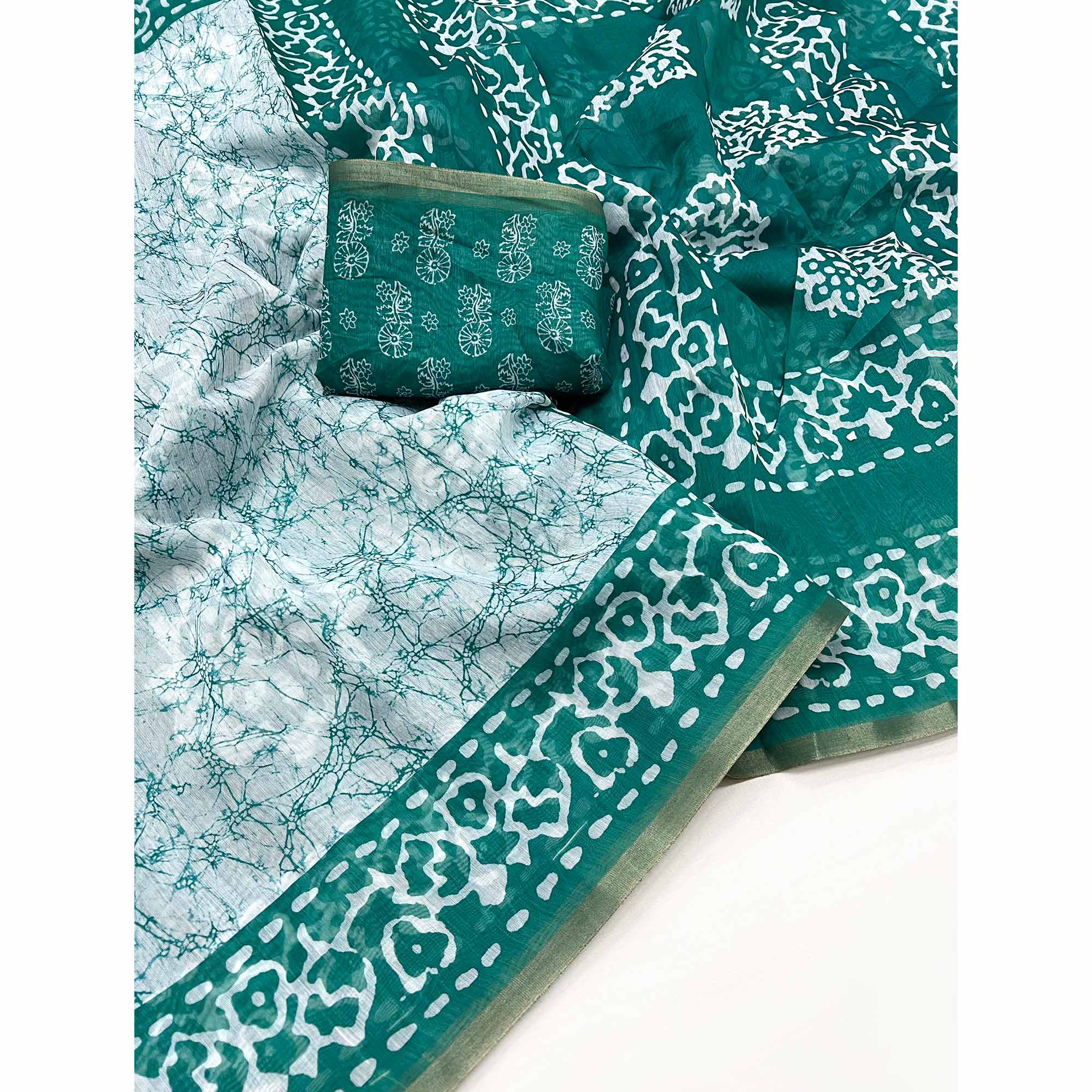 Peachmode Rama Green Digital Printed Linen Saree With Zari Border - view 3
