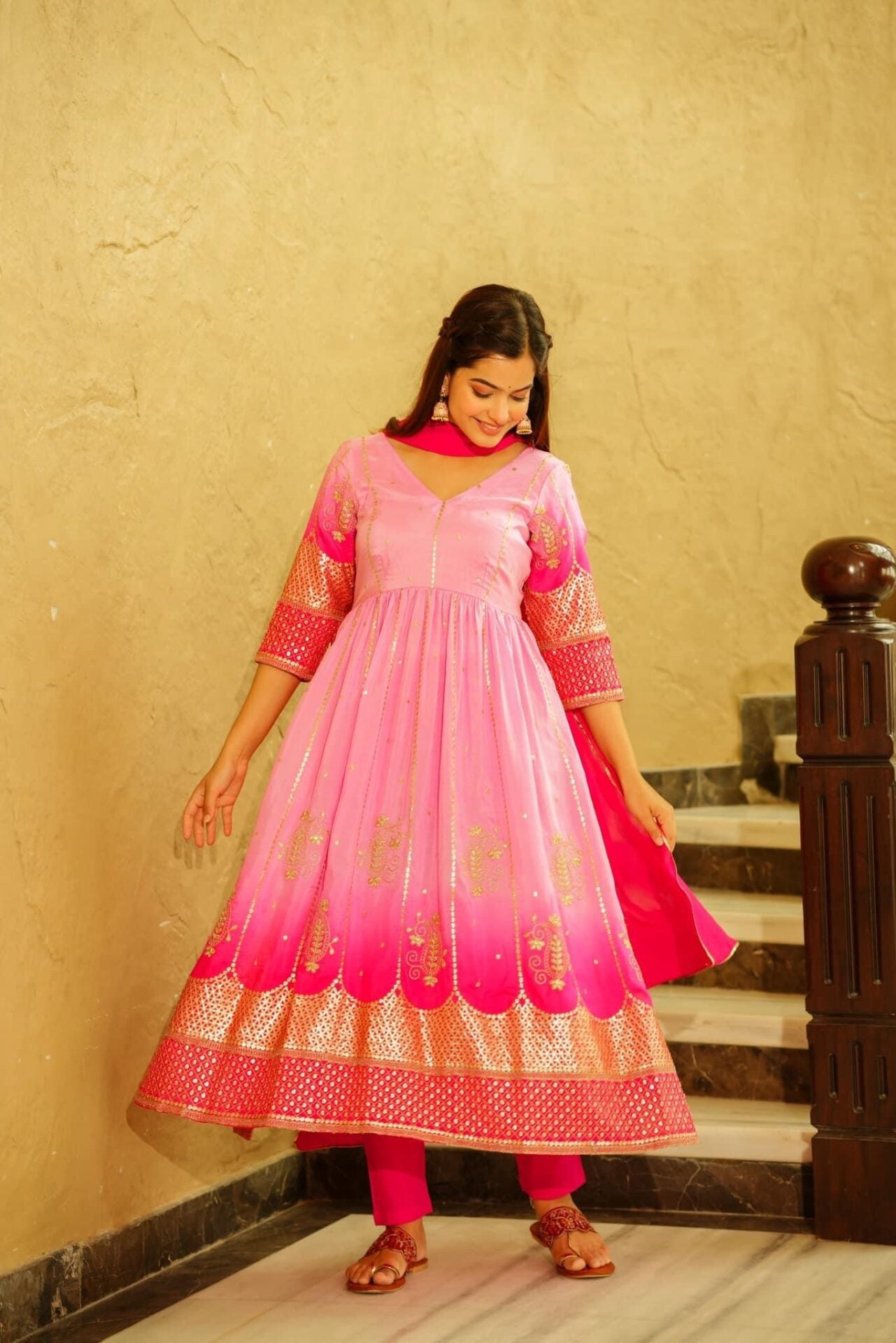 Idaho-o paradise pink silk nyra suit