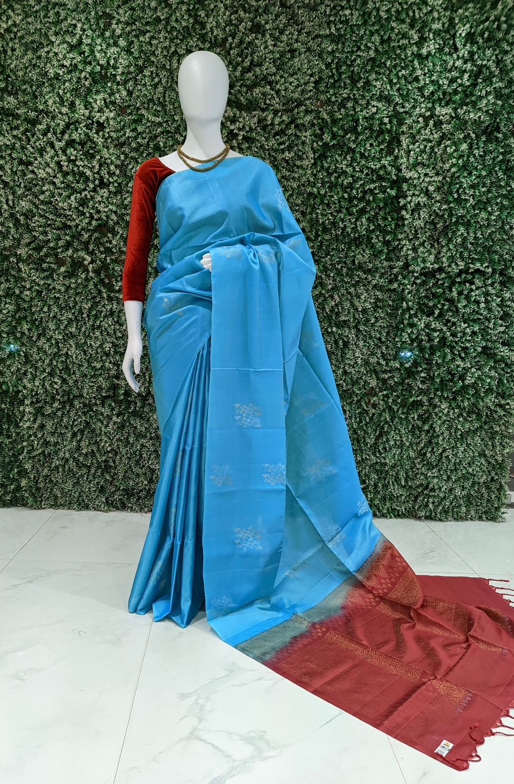 IndianVillèz Sky With Maroon Pure Kanjivaram Soft Silk Saree