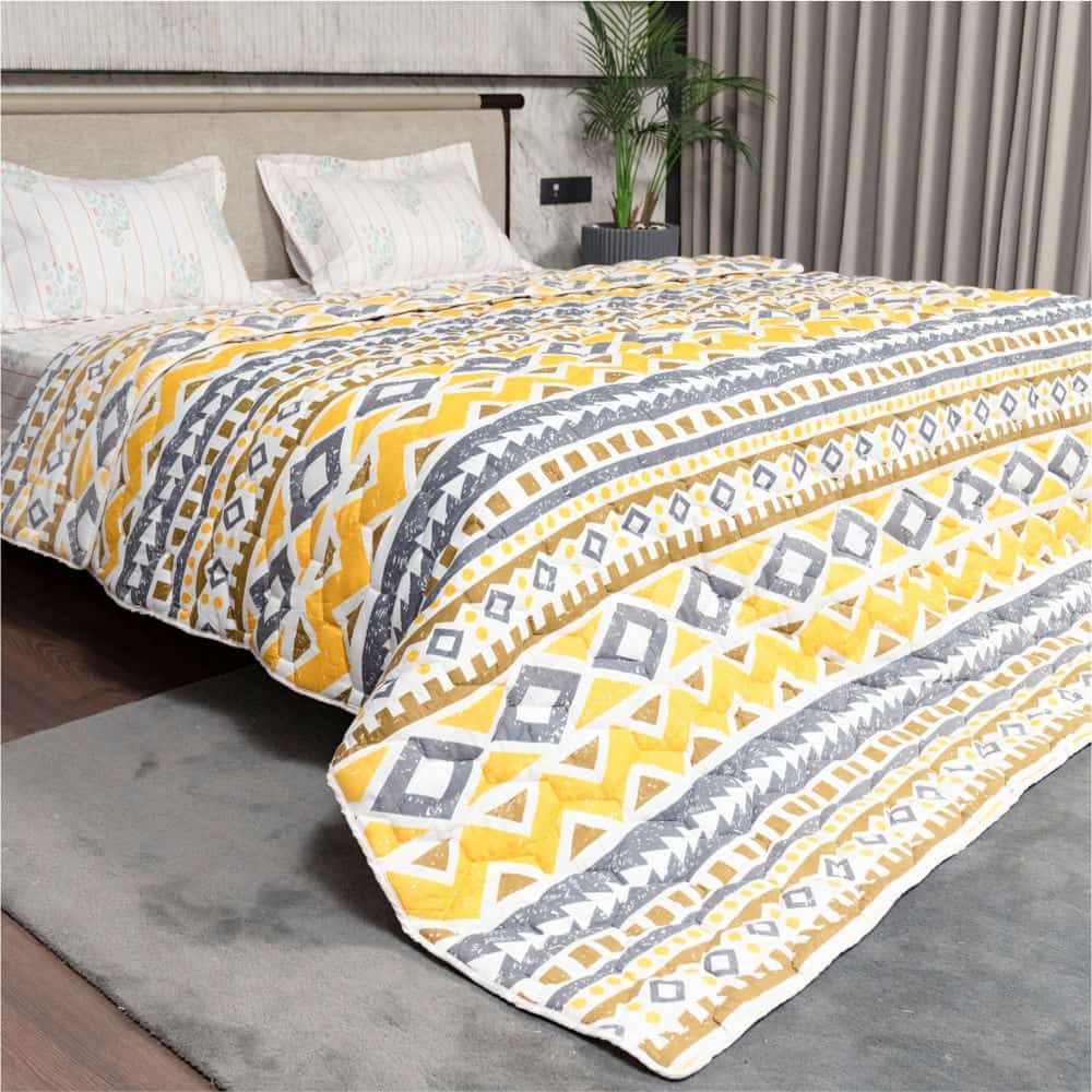 Urban Space -Home Furnishing Store Fluffy & Heavy 200 GSM Microfiber Reversible Quilted Winter Comforters (Newyork-Single, Double) - view 2