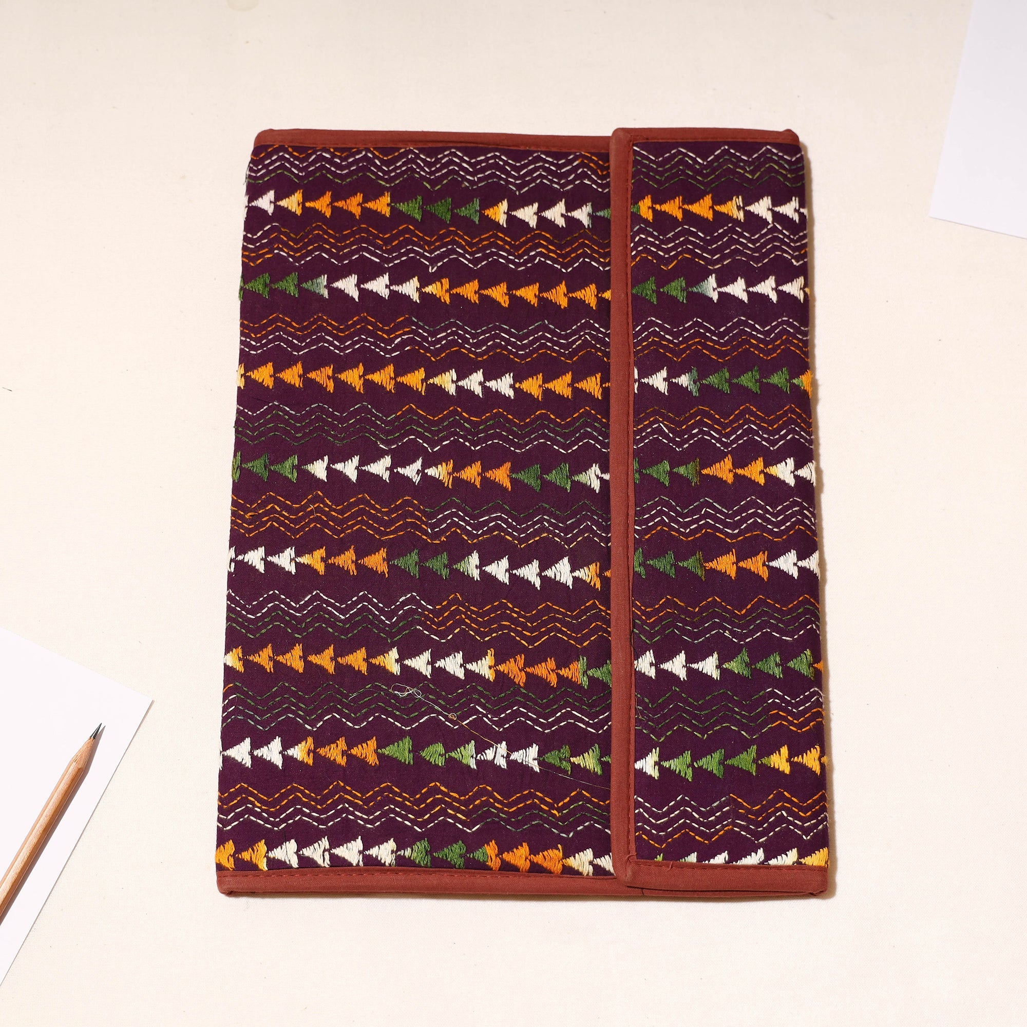 ASALKAAR Bengal Kantha Work Handcrafted File Folder