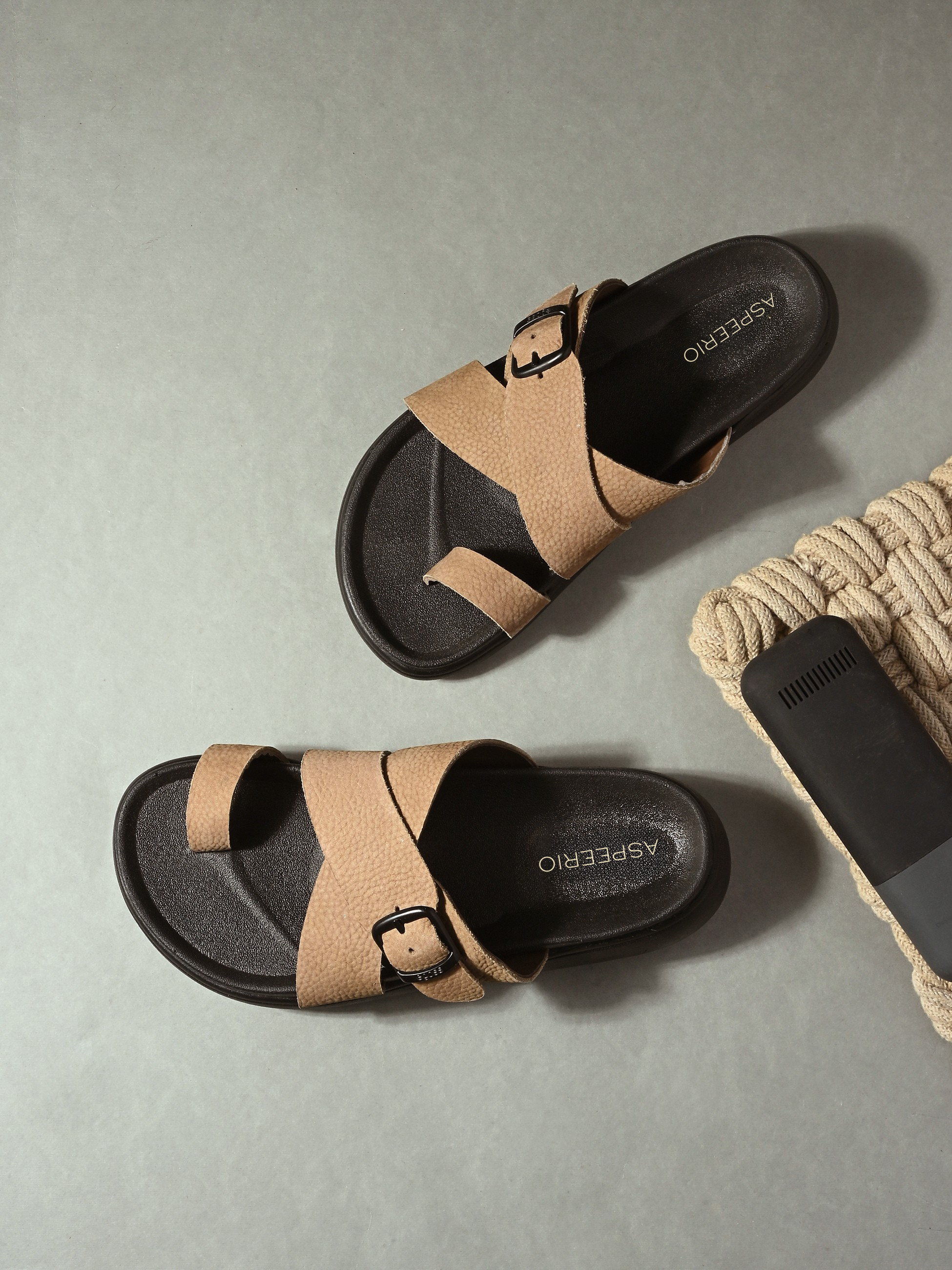 Egoss Shoes Comet Leather Slippers by Aspeerio - view 2
