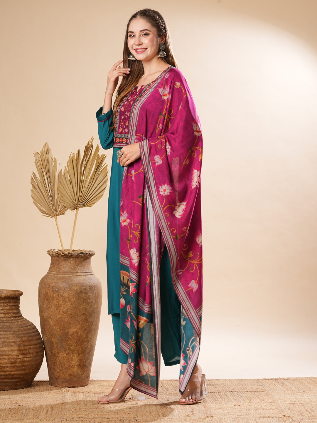 Fashor Solid Mirror Embellished Kurta with Pants & Floral Dupatta - Teal - view 4