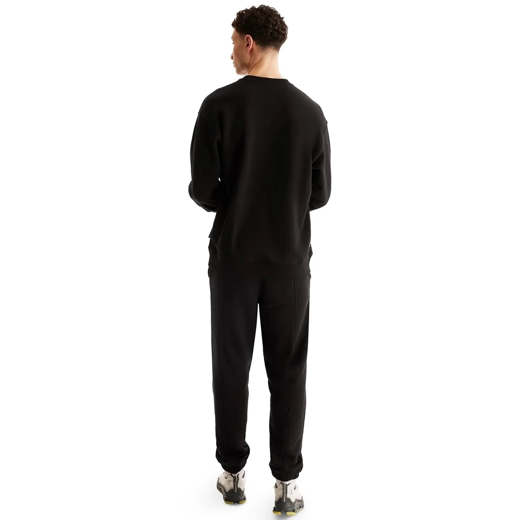 On Running Club Crew Black Sweatshirt - view 2