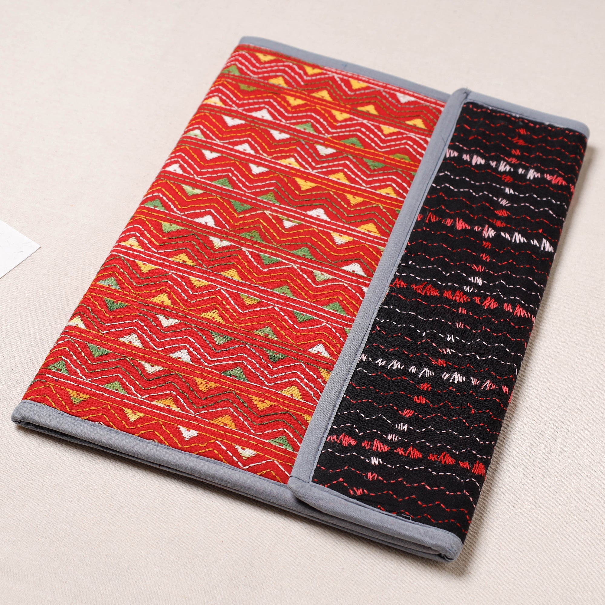 ASALKAAR Bengal Kantha Work Handcrafted File Folder - view 2