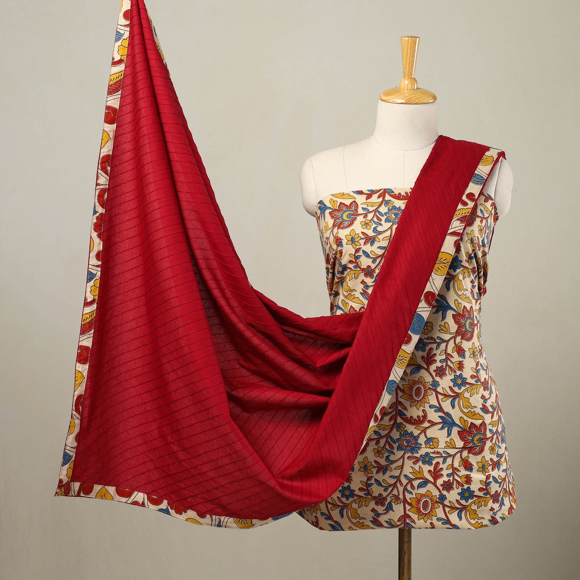 NOORI BAZAR Beige - 3pc Cotton Bagru Print Kurta with Plain Dupatta 09