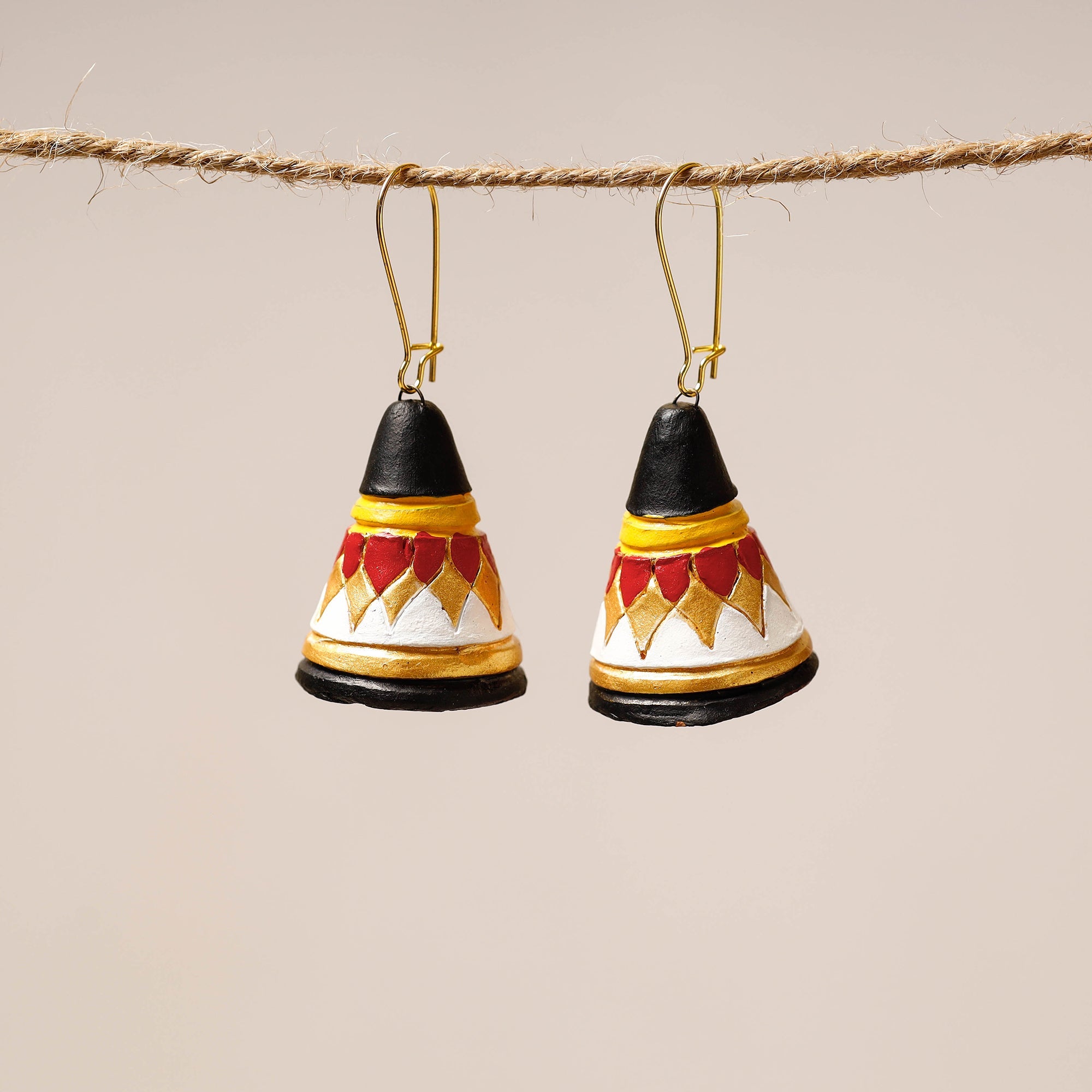 KHUSHBASH - HAPPY LOOM OF EAST Bishnupur Handpainted Dangler Terracotta Earrings 33