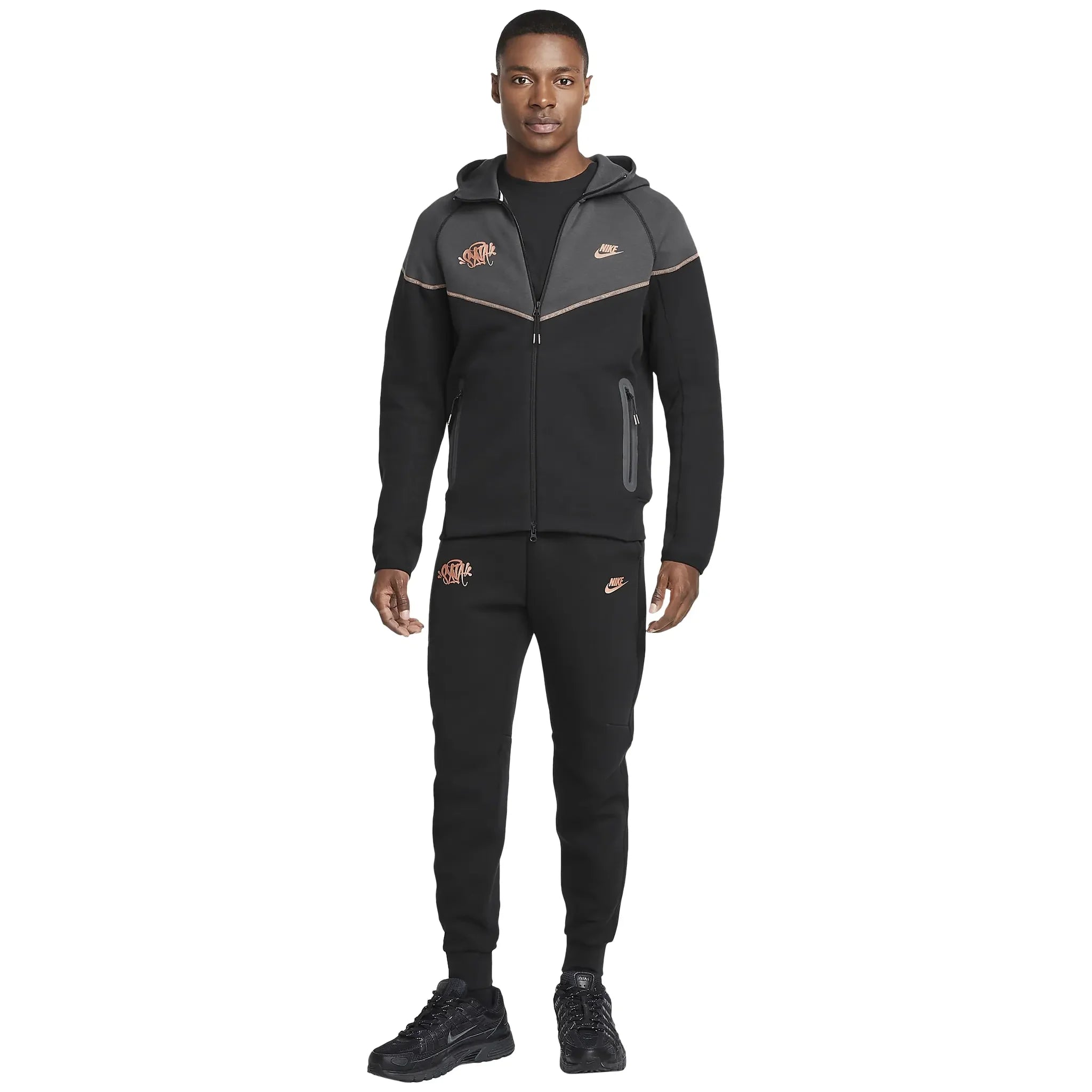 Syna World x Nike Central Cee Tech Fleece Black Sweatpants - view 4