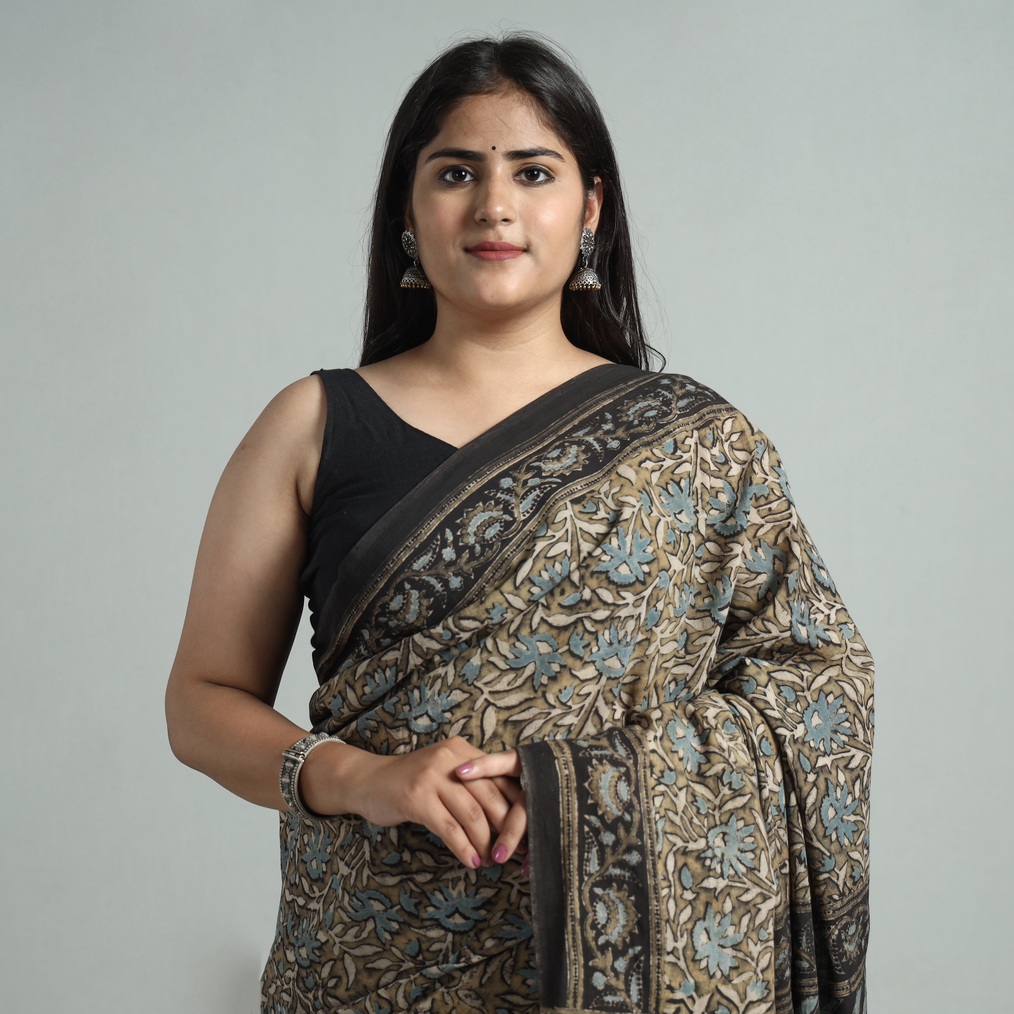 AJRAKH BY JABBAR KHATRI Brown - Natural Dyed Block Print Mul Cotton Ajrakh Saree 08 - view 3