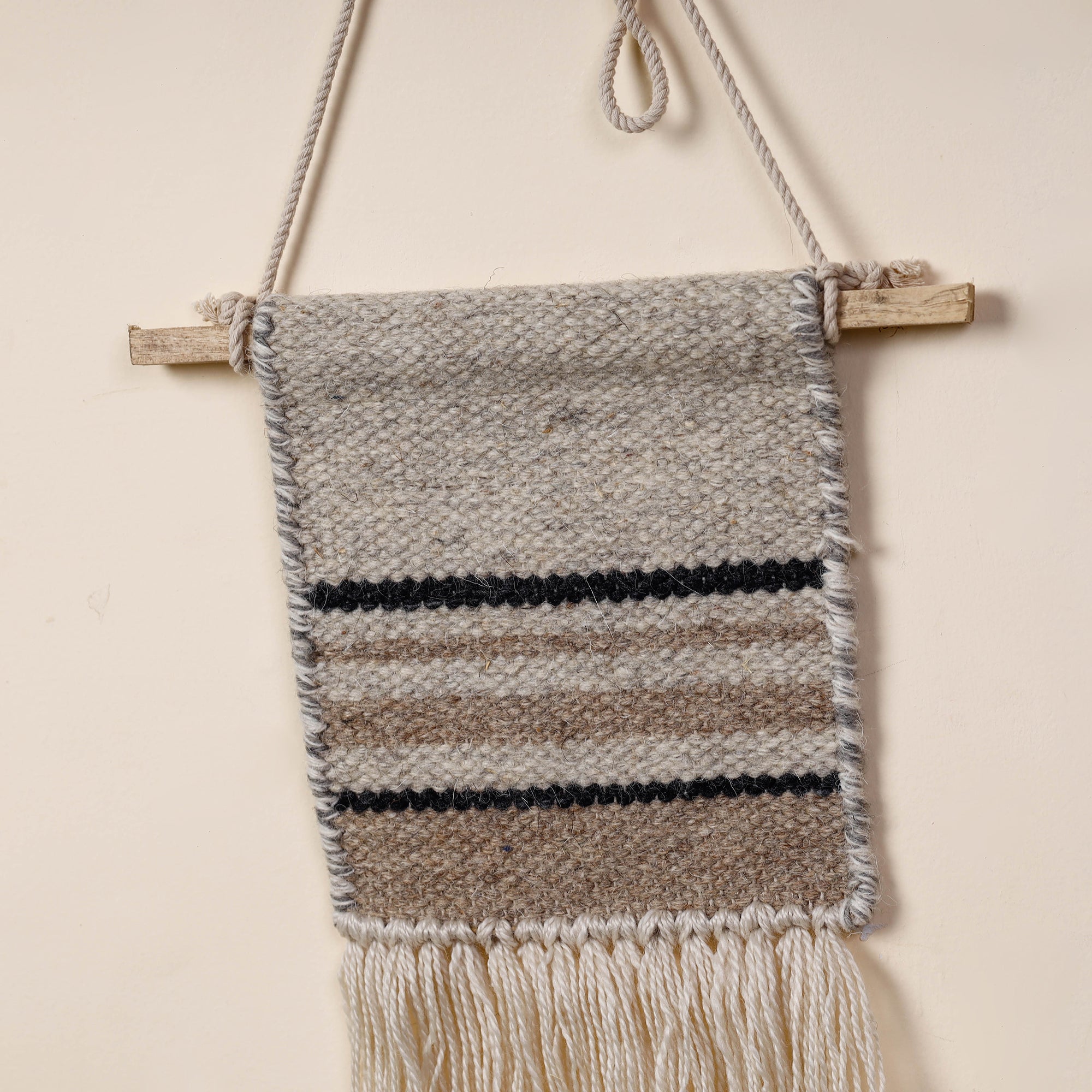 ITOKRI CRAFTS INITIATIVE Bhadohi Handwoven Wool Geometric Fringed Wall Hanging - view 2