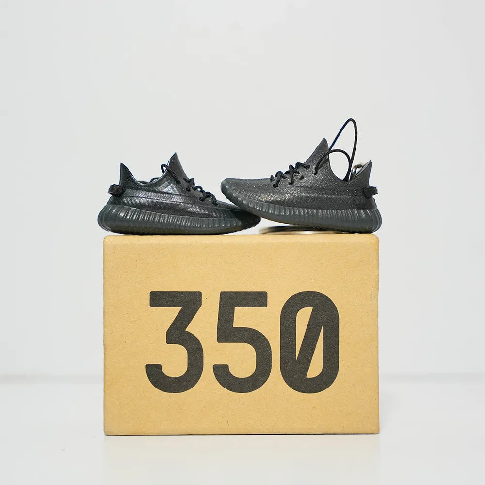Kicks Machine 3D Sneaker Keychain With Box - Yeezy 350 Black