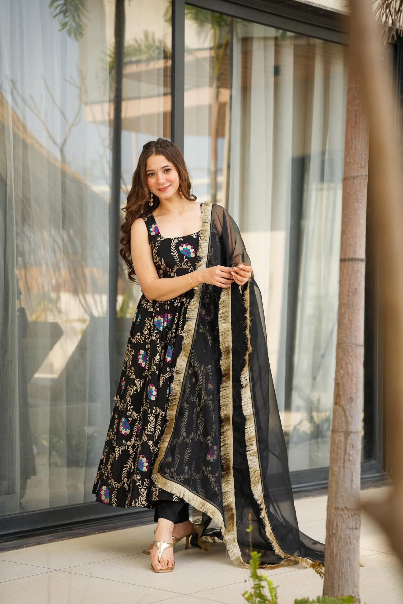 Idaho-o noir new black silk suit set
