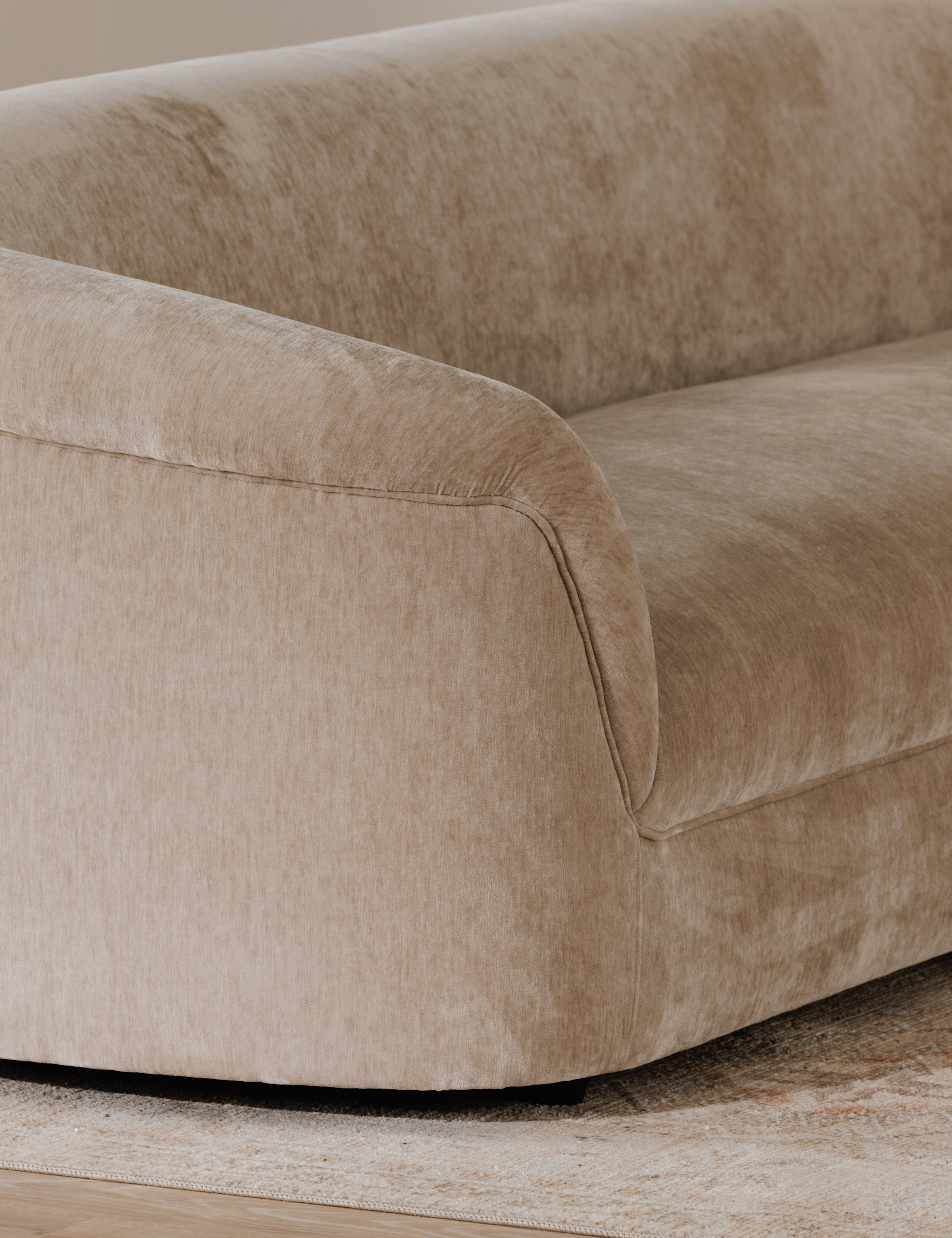 Lulu and Georgia McCartney Sofa - view 12