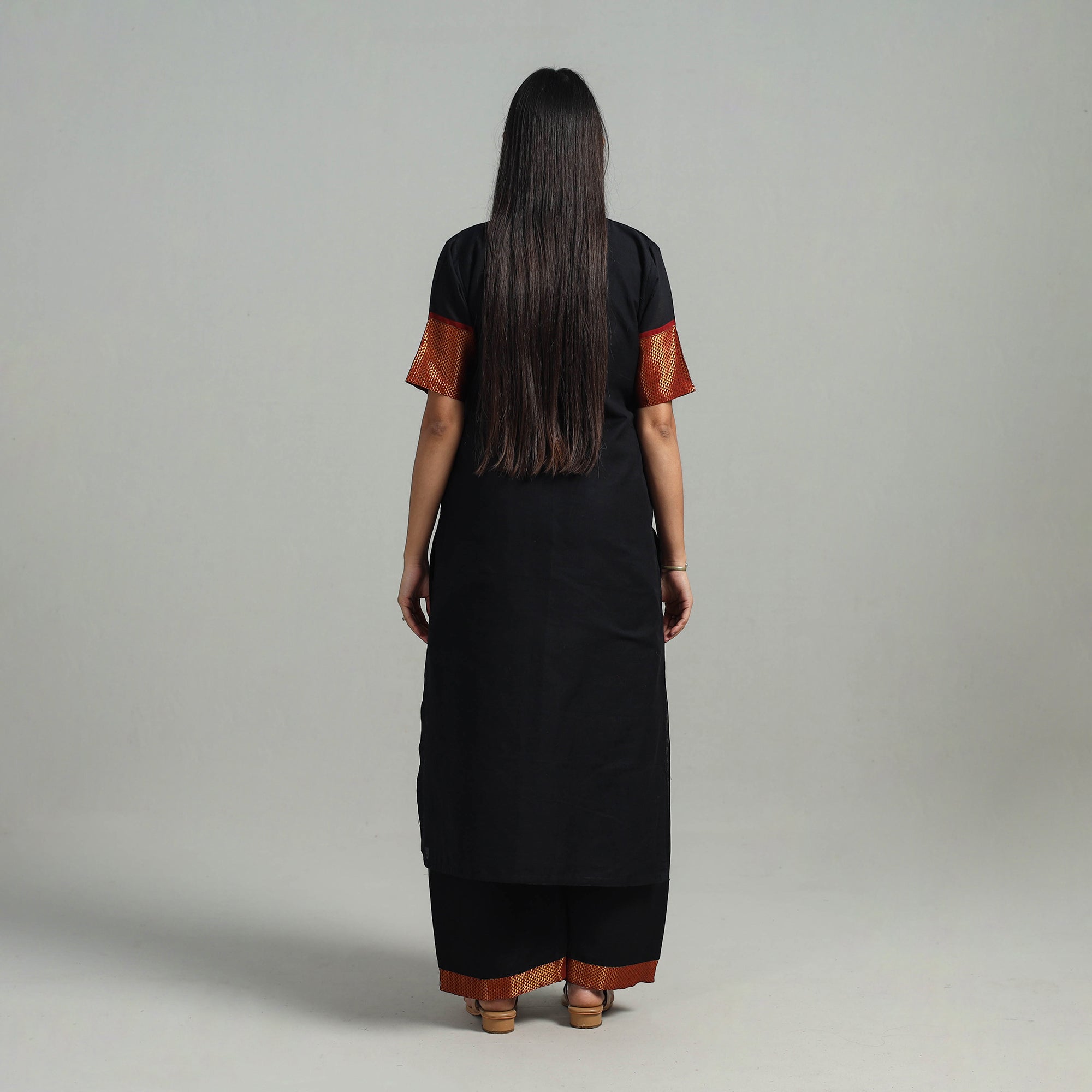 ITOKRI CASUALS Black - Cotton Dharwad Kurta Set with Palazzo & Dupatta 17 - view 4